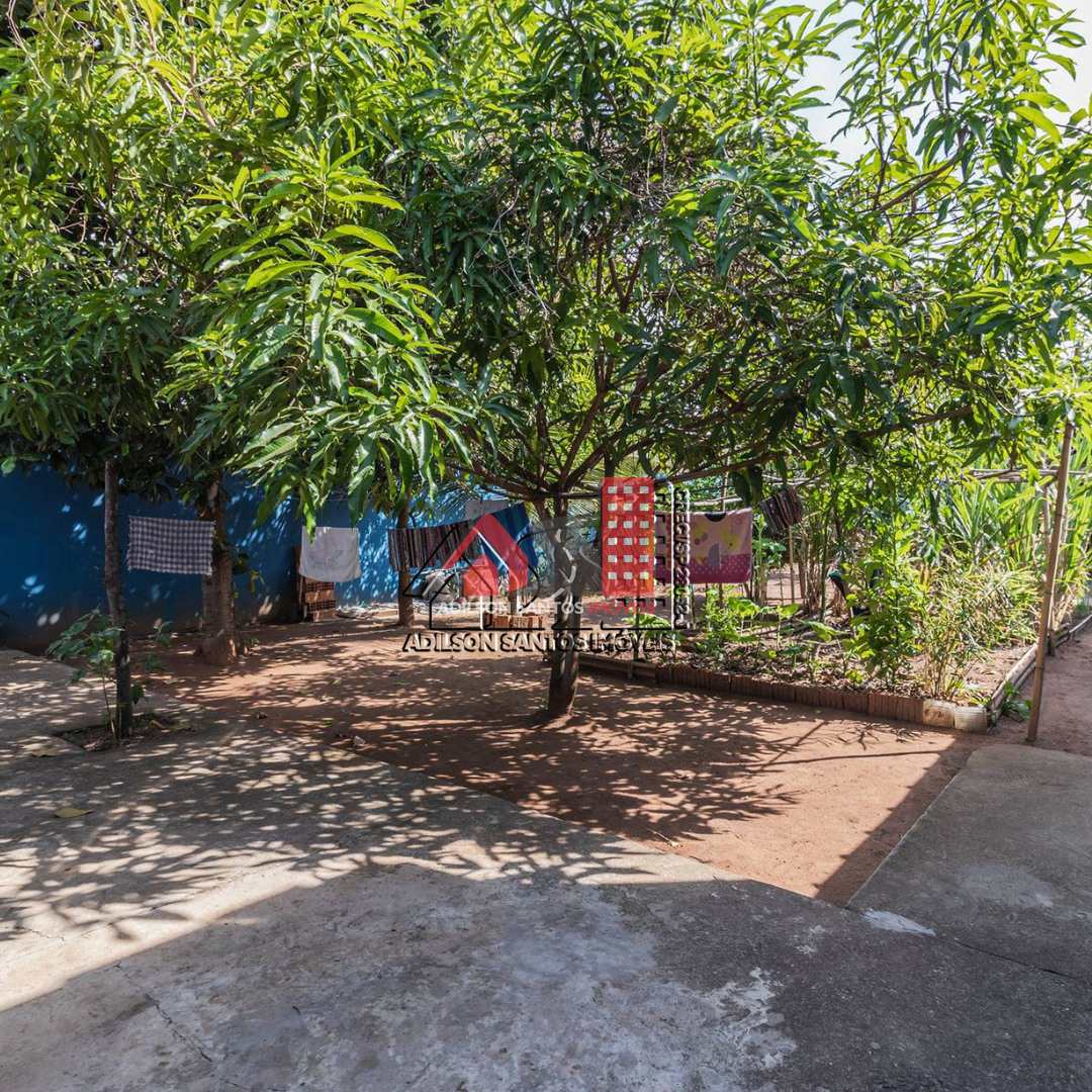 Fazenda à venda com 4 quartos, 200m² - Foto 2