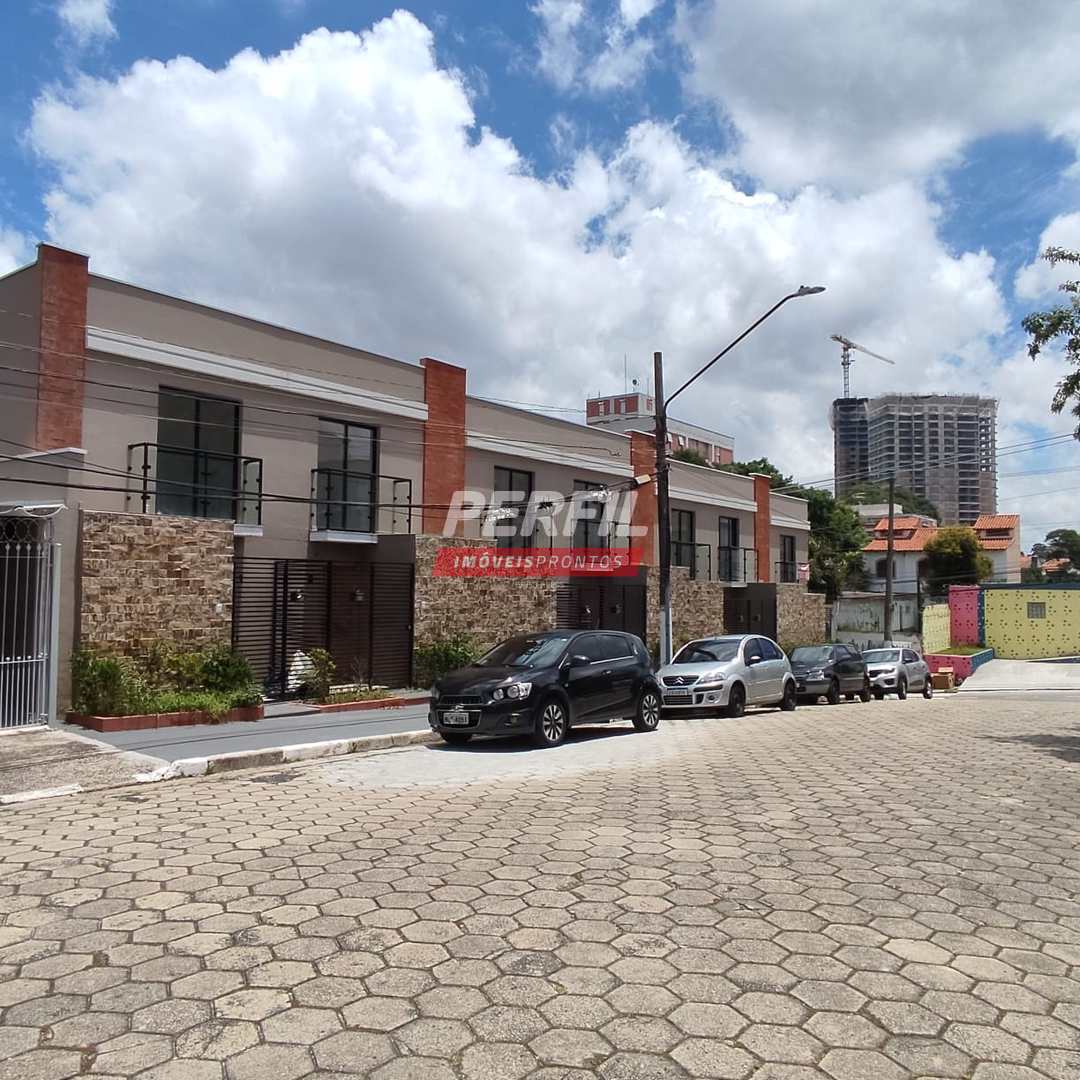 Sobrados com78,62m² - 2 Dorms, 1 Suite, 1 Vaga p/ Carro e Moto