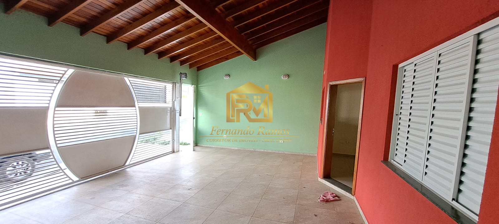 Casa com 2 dorms,Vila dos Eucaliptos, Salto - R$ 420 mil,