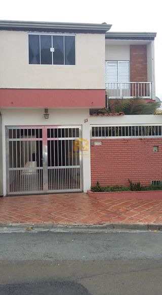 Sobrado 5 dormitórios, Jardim Bom Retiro, Salto SP - R$ 550 mil