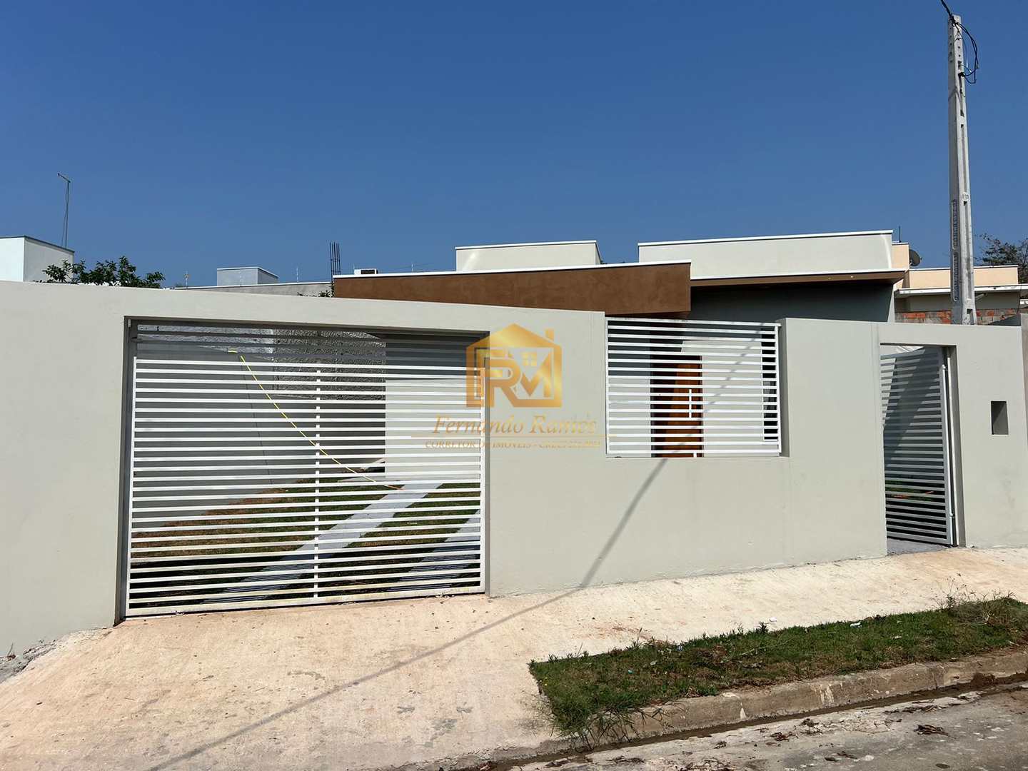 Casa com 02 suítes - Vila Martins, Salto/SP - R$ 489 mil