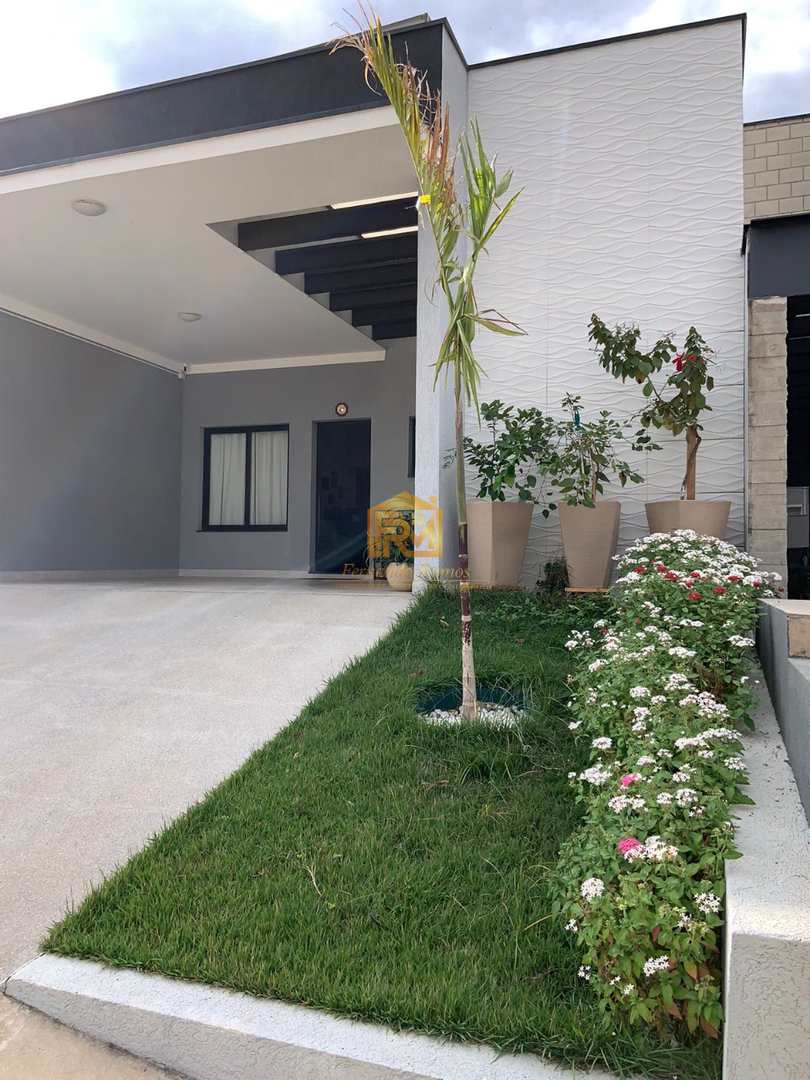 Casa de Condomínio com 3 dorms, Salto SP, Salto - R$ 750 mil,