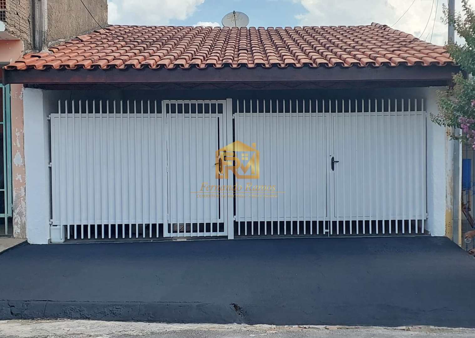 Casa com 2 dorms, Salto de São José, Salto - R$ 350 mil