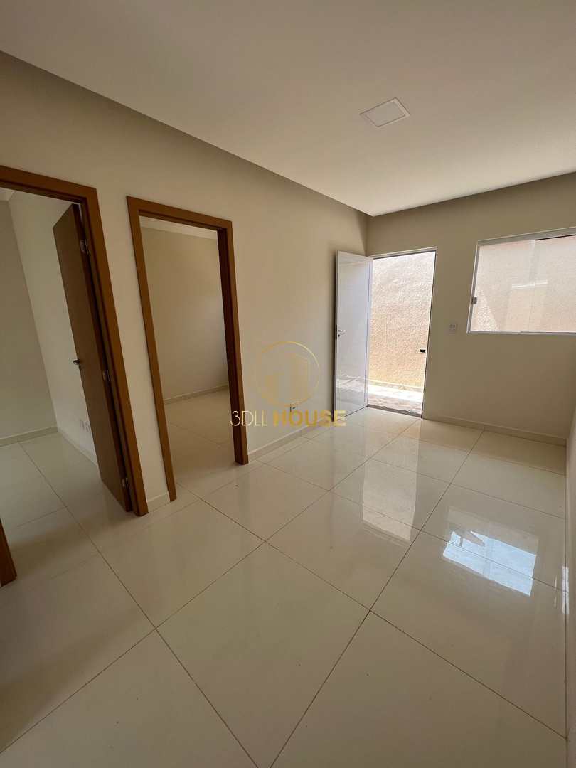 Casa de Condomínio à venda com 2 quartos, 38m² - Foto 1