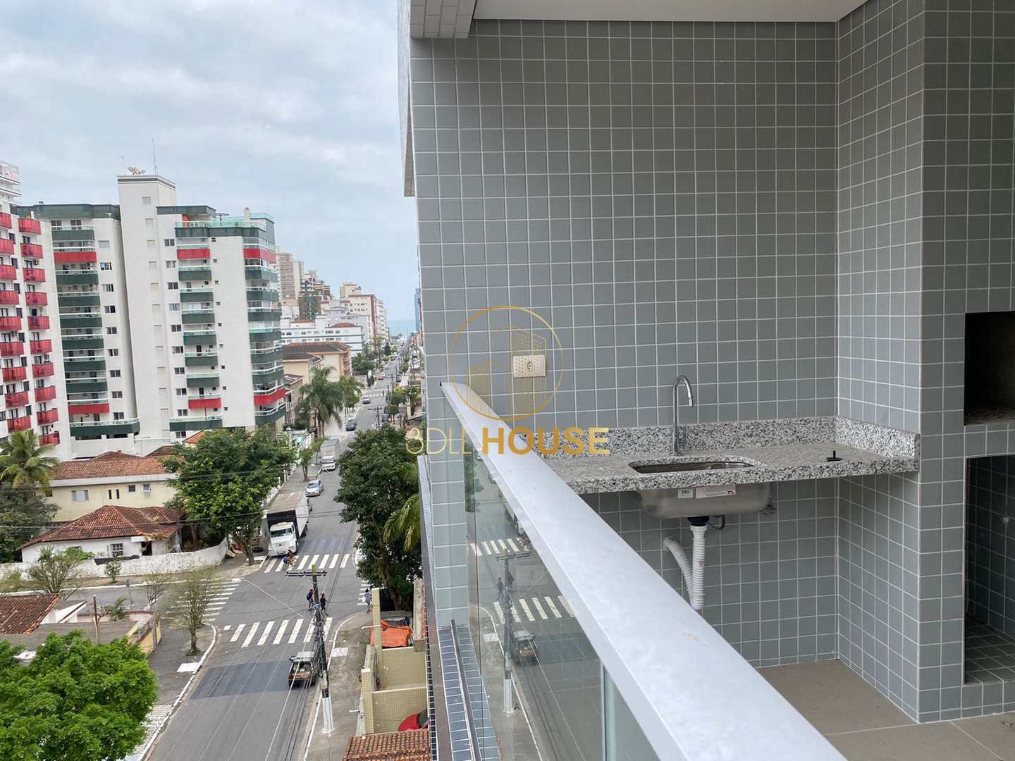 Apartamento à venda com 2 quartos, 64m² - Foto 2