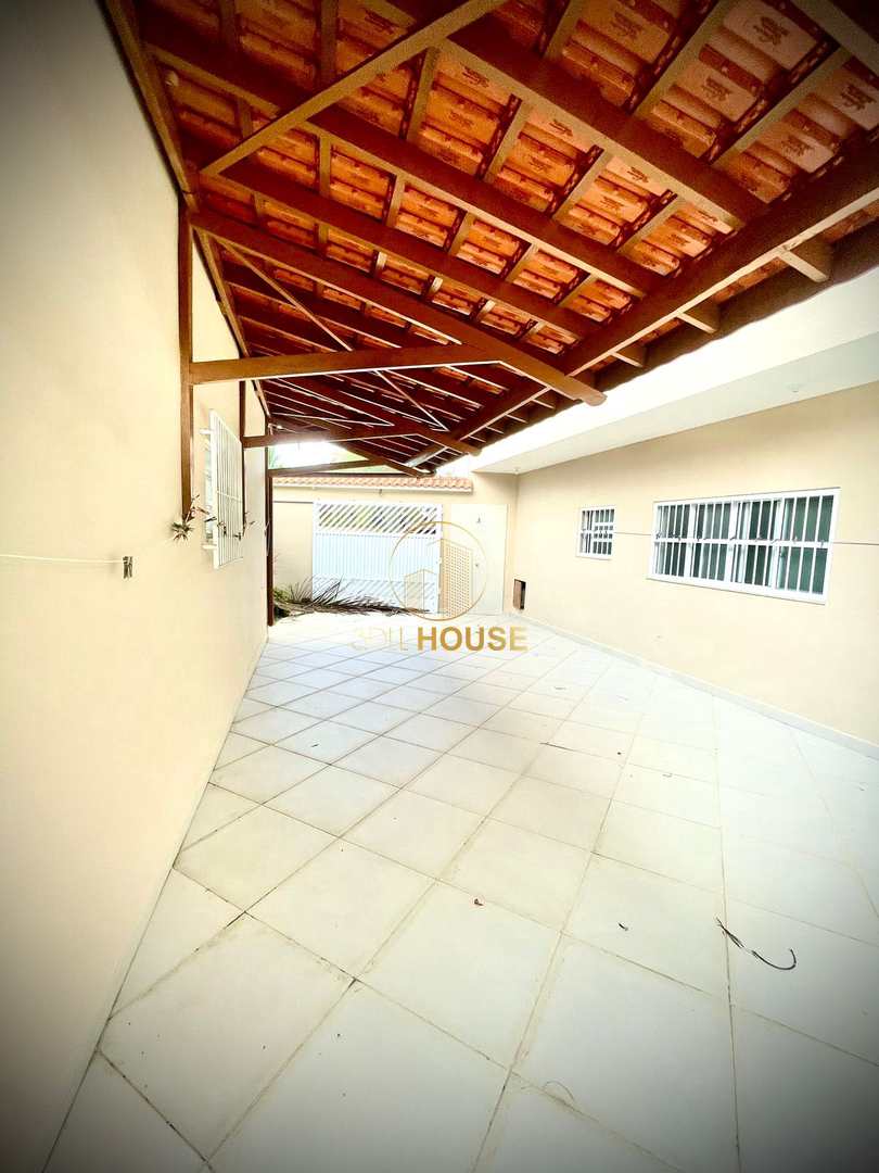 Casa à venda com 7 quartos, 300m² - Foto 18