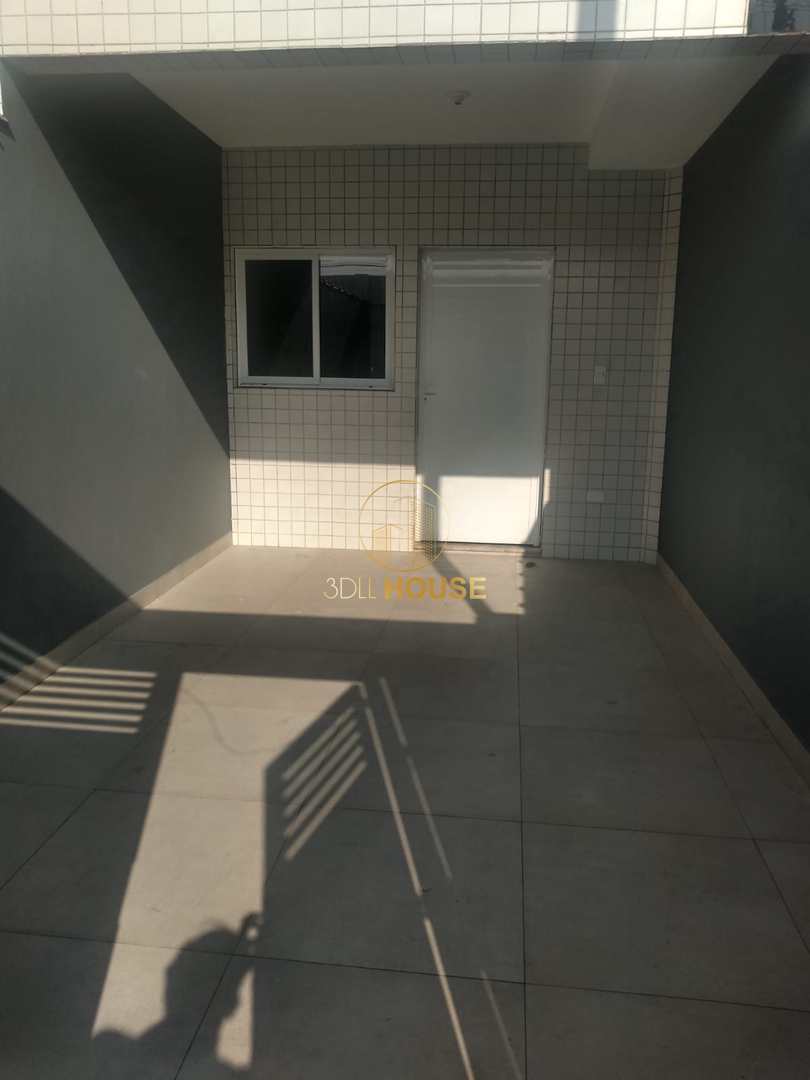 Sobrado à venda com 2 quartos, 65m² - Foto 2