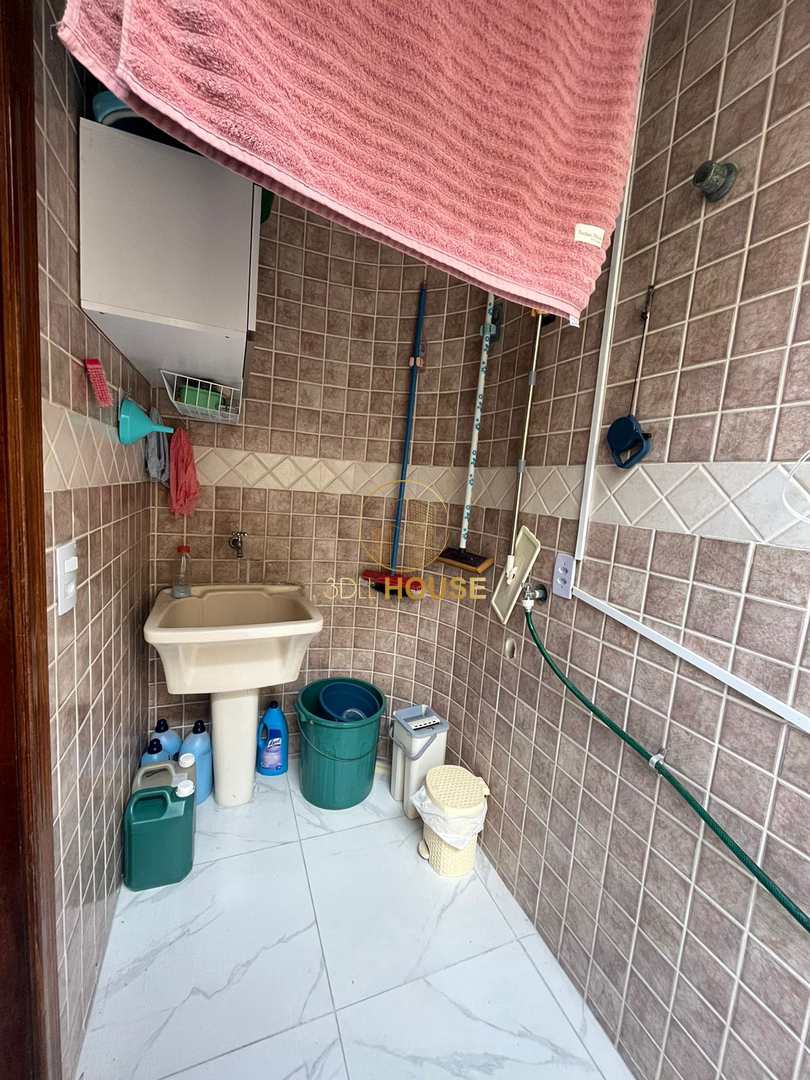 Casa à venda com 3 quartos, 89m² - Foto 14