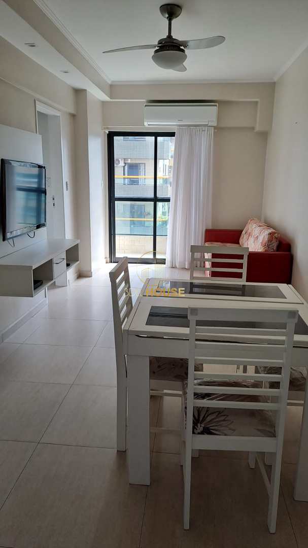 Apartamento à venda com 2 quartos, 72m² - Foto 1