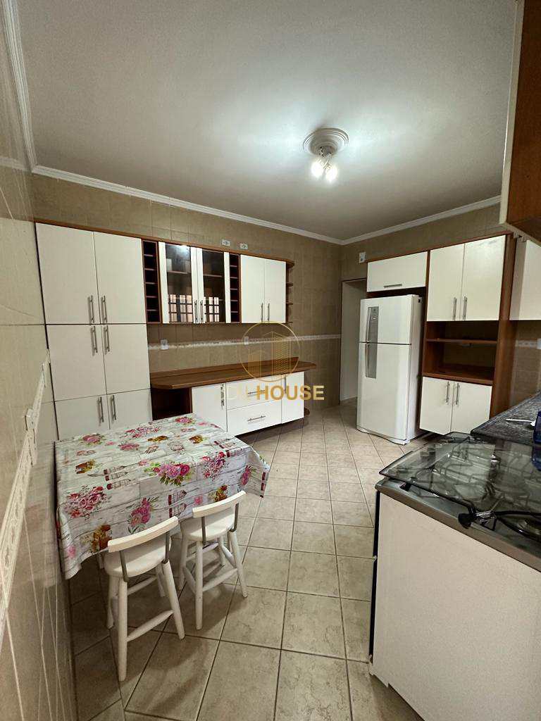 Sobrado à venda com 3 quartos, 140m² - Foto 5