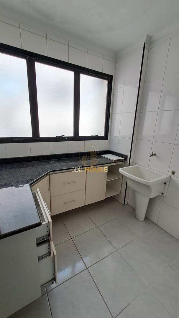 Apartamento à venda com 3 quartos, 131m² - Foto 12