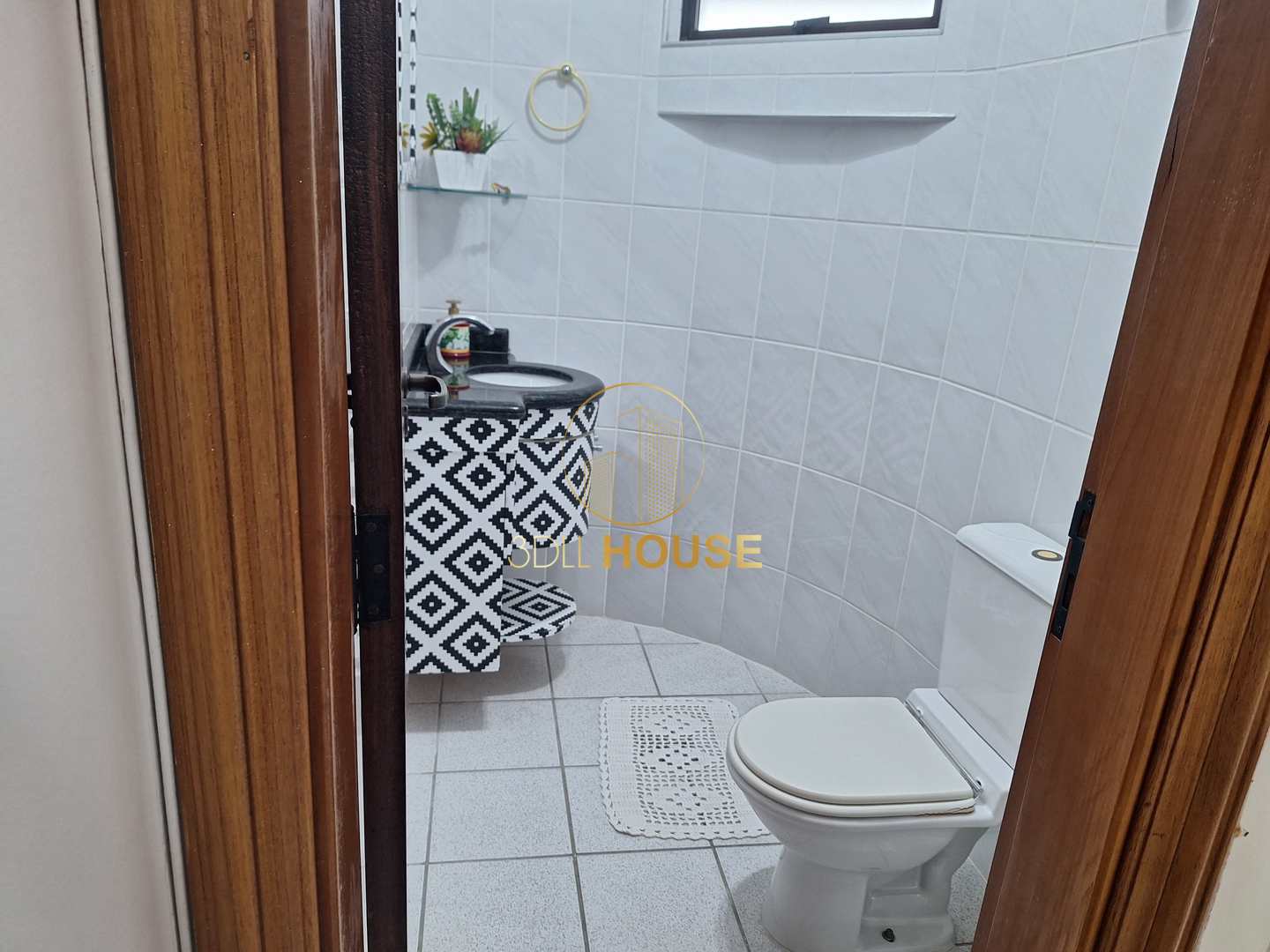 Apartamento à venda com 4 quartos, 150m² - Foto 9