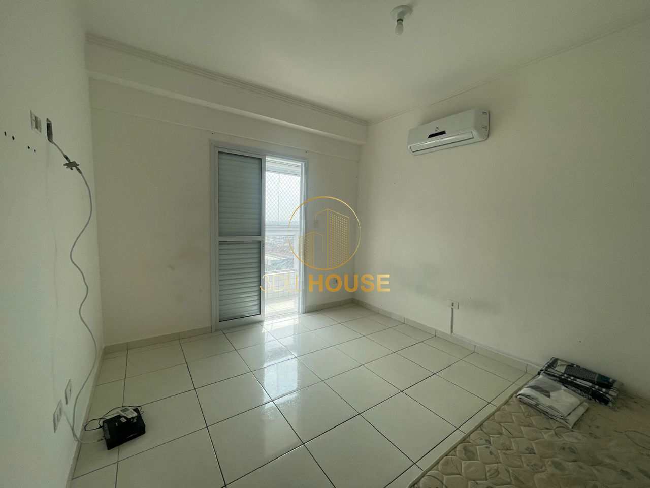 Apartamento à venda com 2 quartos, 72m² - Foto 11