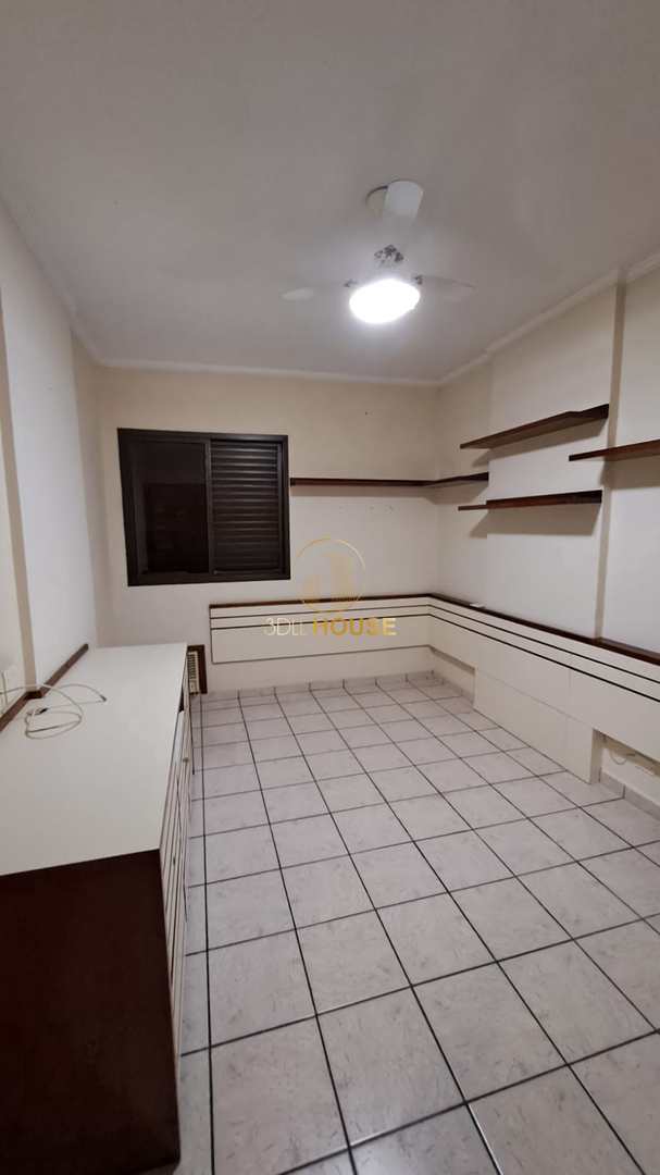 Apartamento à venda com 3 quartos, 127m² - Foto 18