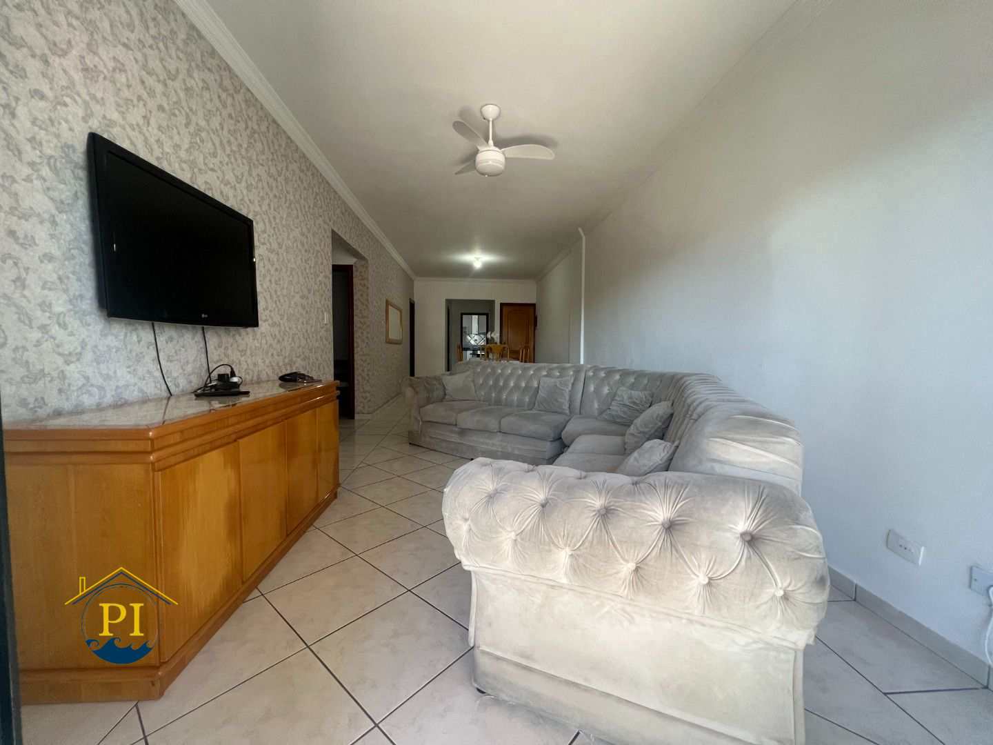 Apartamento à venda com 3 quartos, 141m² - Foto 2