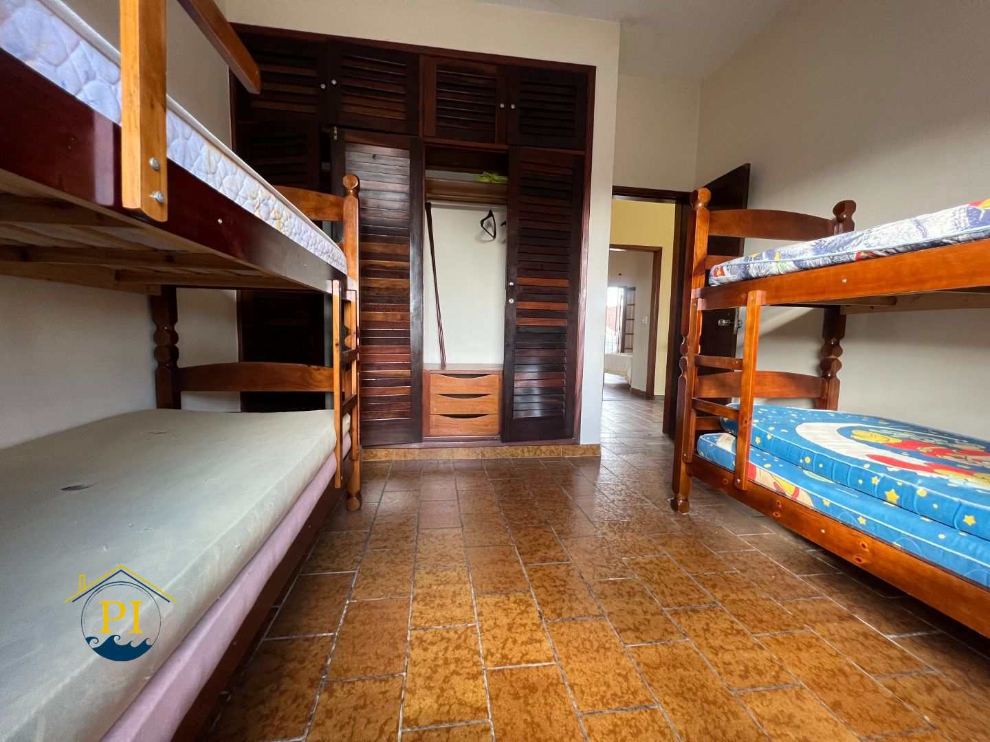 Casa à venda com 3 quartos, 400m² - Foto 42