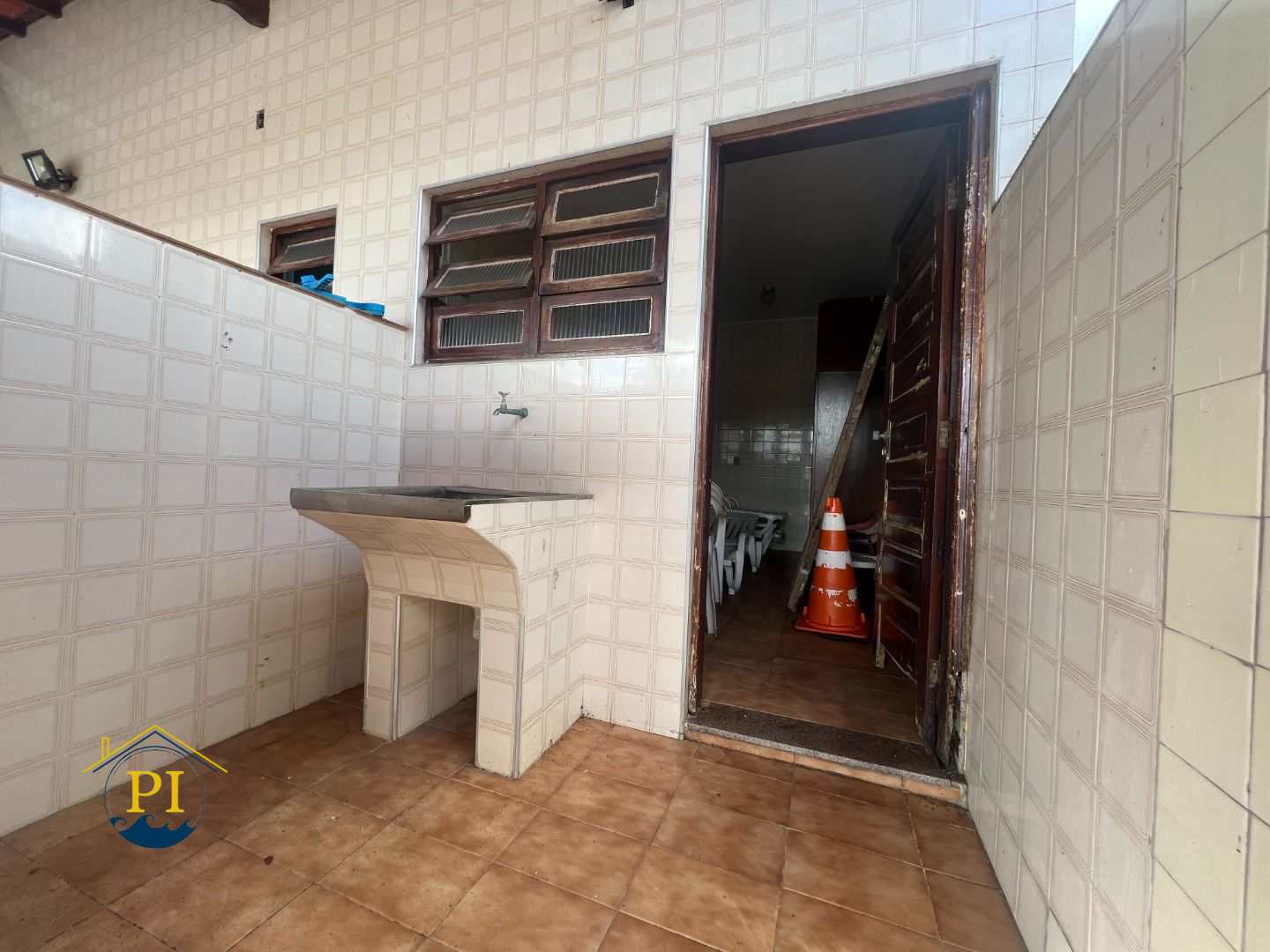 Casa à venda com 3 quartos, 400m² - Foto 8