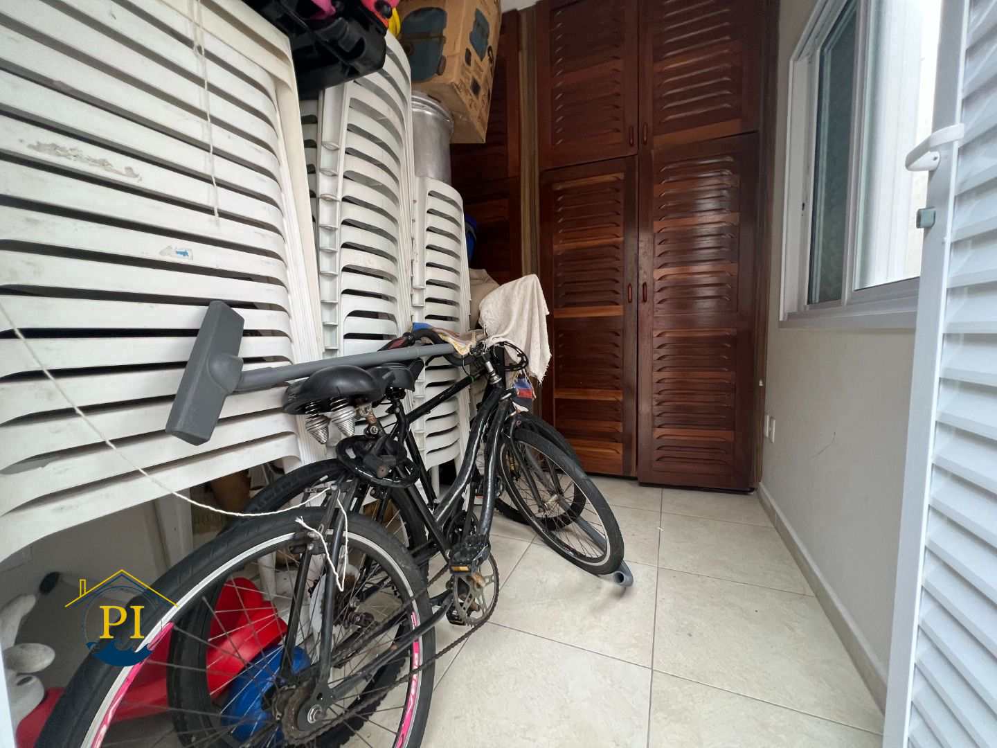 Casa à venda com 3 quartos, 200m² - Foto 32