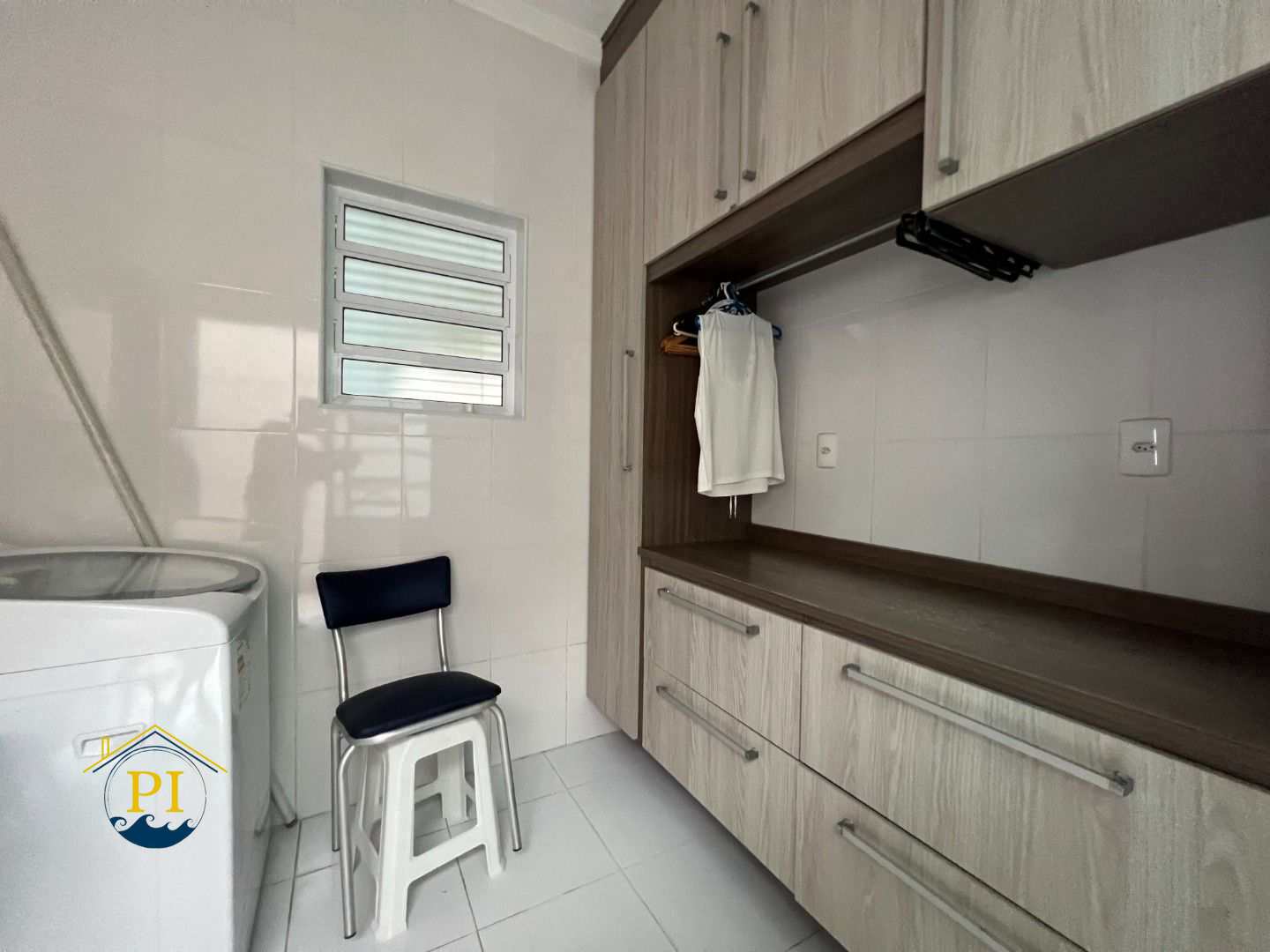 Casa à venda com 3 quartos, 200m² - Foto 37