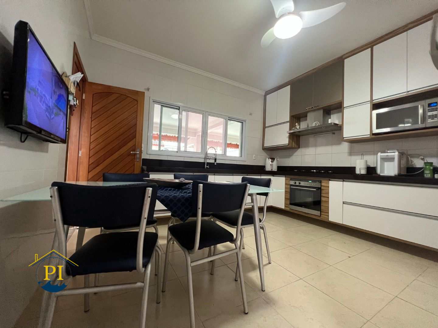 Casa à venda com 3 quartos, 200m² - Foto 45