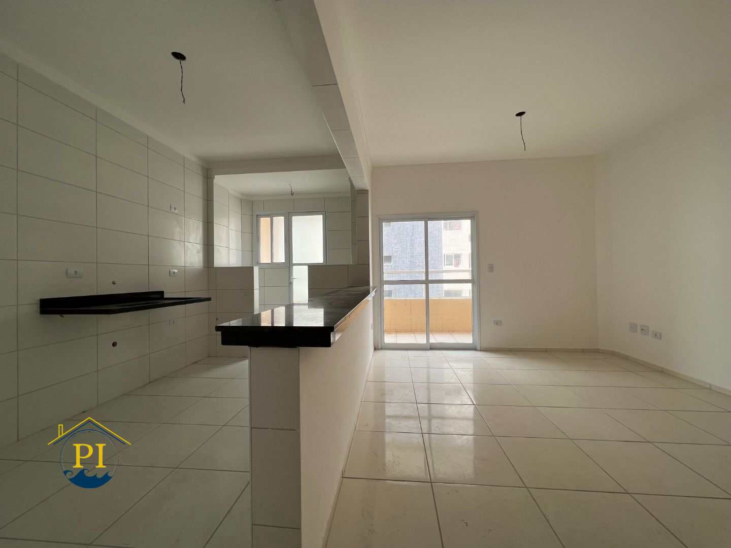 Apartamento à venda com 2 quartos, 79m² - Foto 2