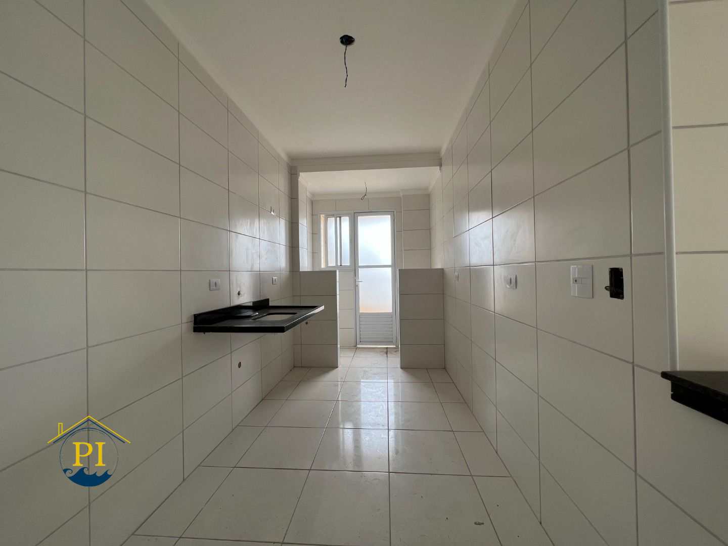 Apartamento à venda com 1 quarto, 62m² - Foto 4