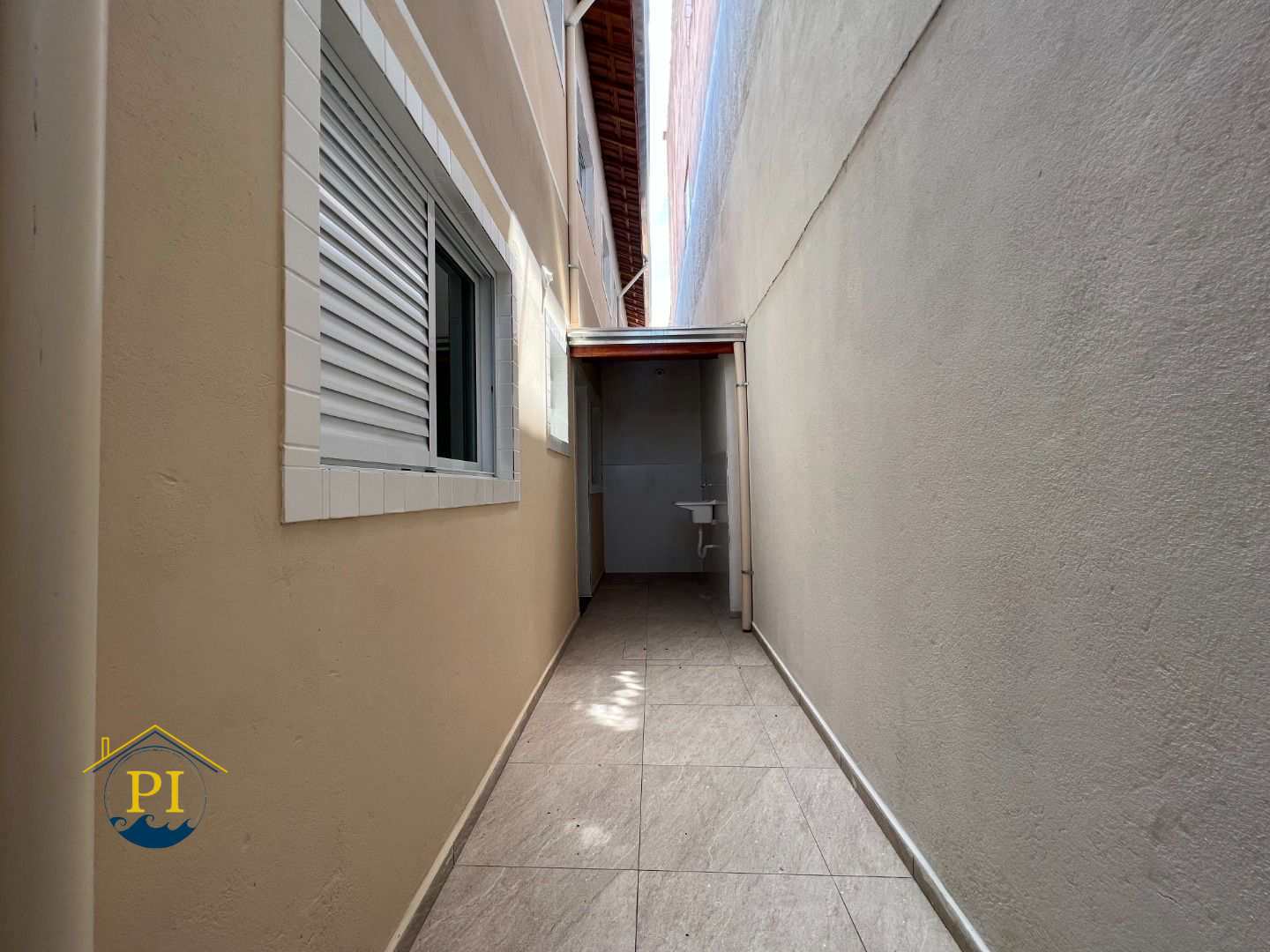 Casa à venda com 2 quartos, 51m² - Foto 7