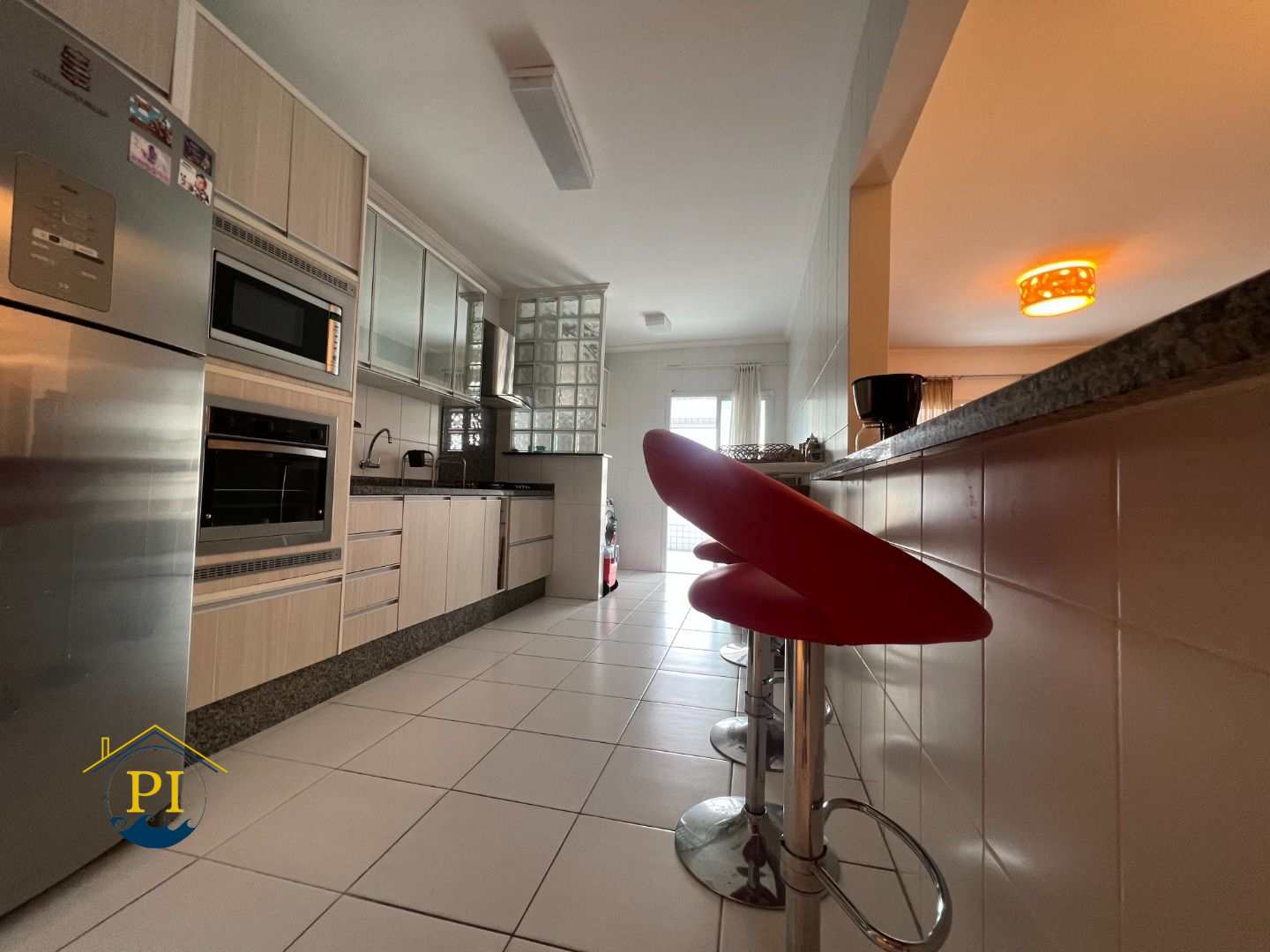 Apartamento à venda com 3 quartos, 136m² - Foto 6