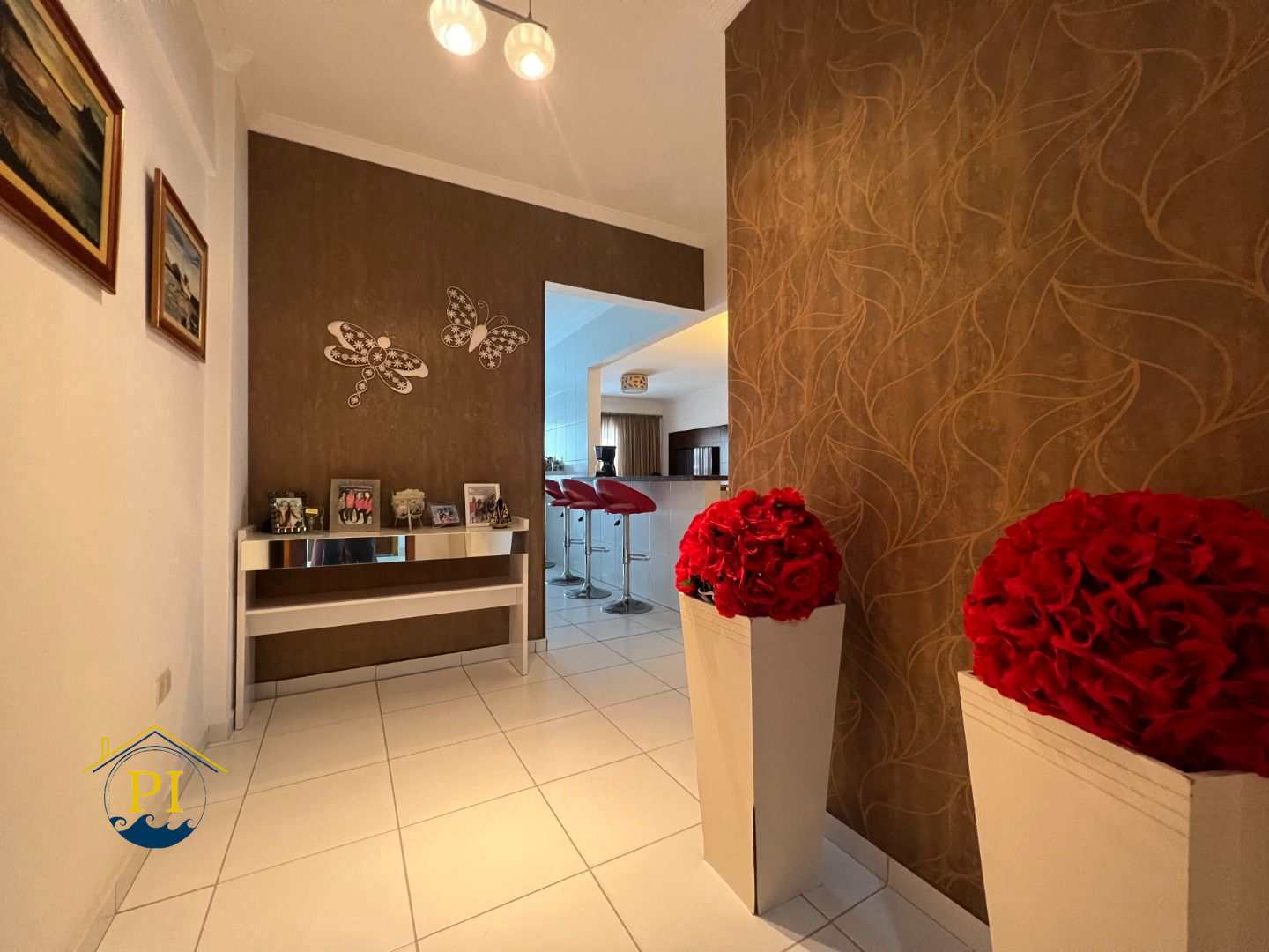 Apartamento à venda com 3 quartos, 136m² - Foto 3