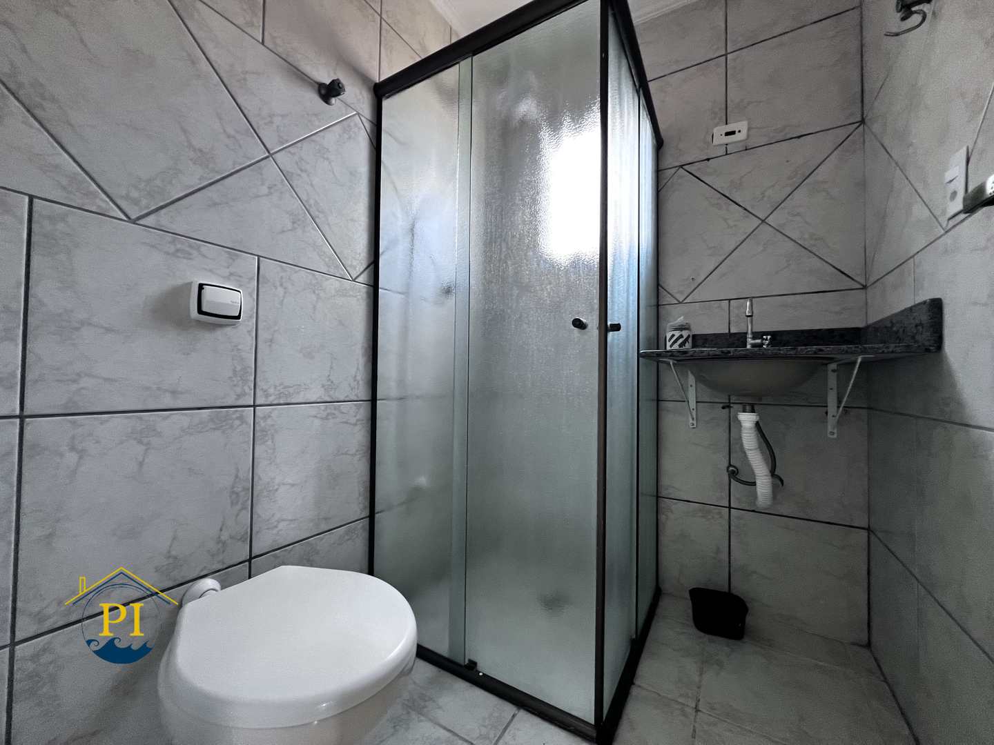 Apartamento para alugar com 2 quartos, 68m² - Foto 17