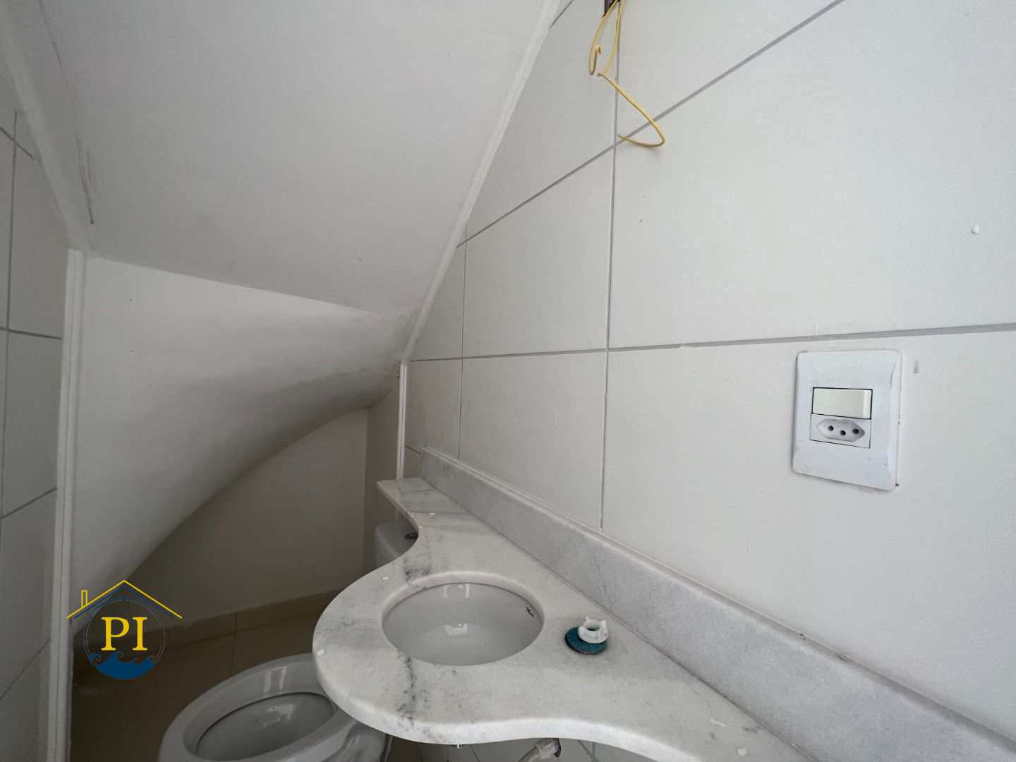 Casa à venda com 2 quartos, 52m² - Foto 8