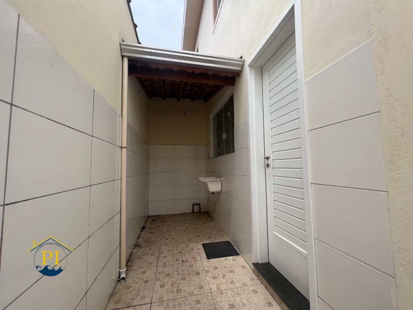 Casa à venda com 2 quartos, 52m² - Foto 38