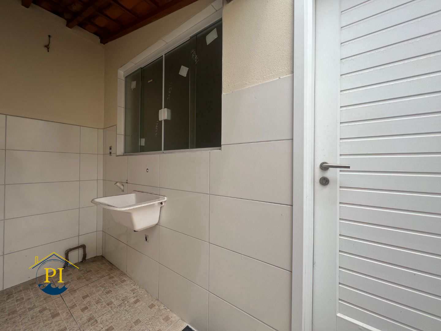 Casa à venda com 2 quartos, 52m² - Foto 39