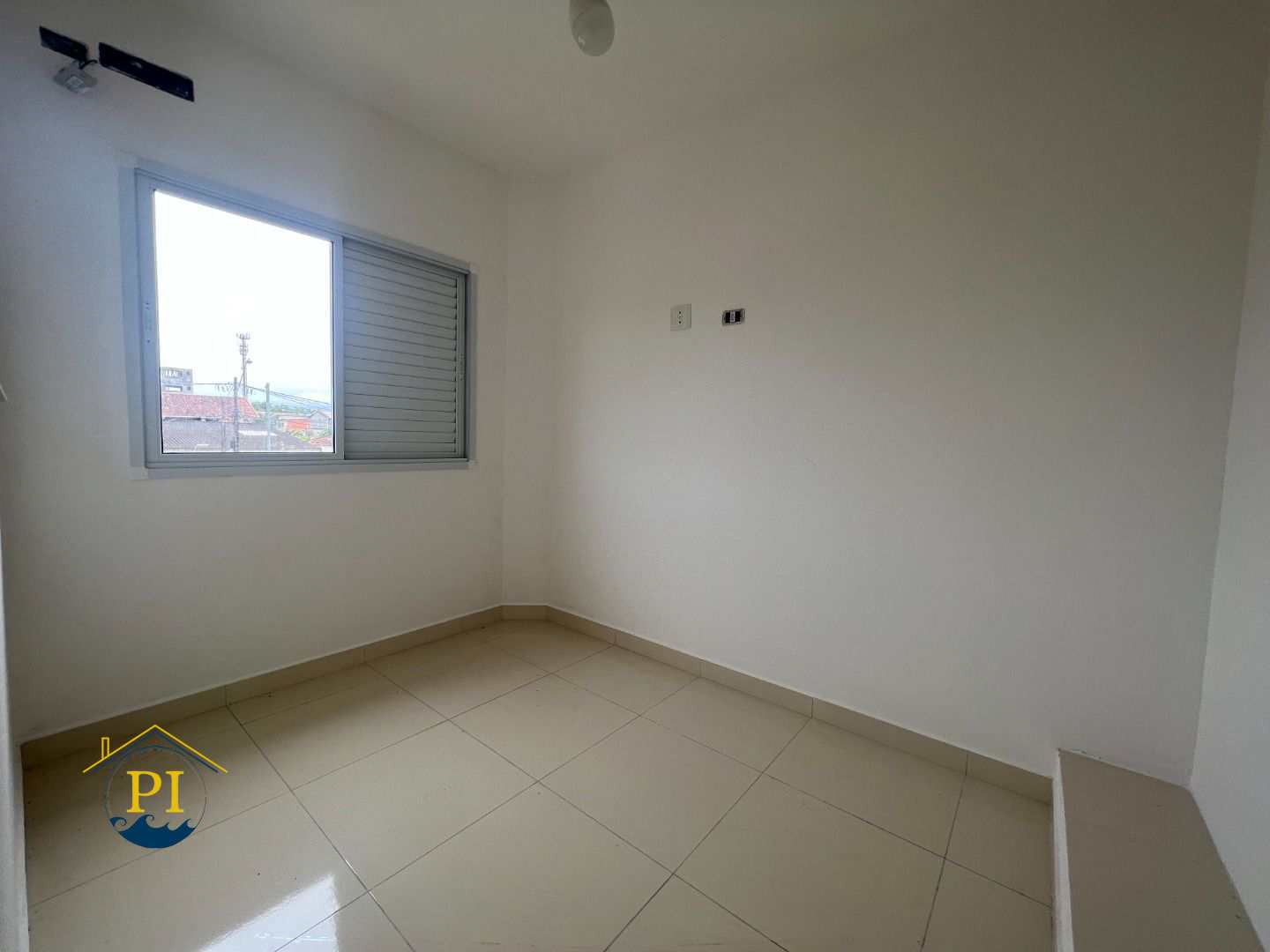 Casa à venda com 2 quartos, 52m² - Foto 25