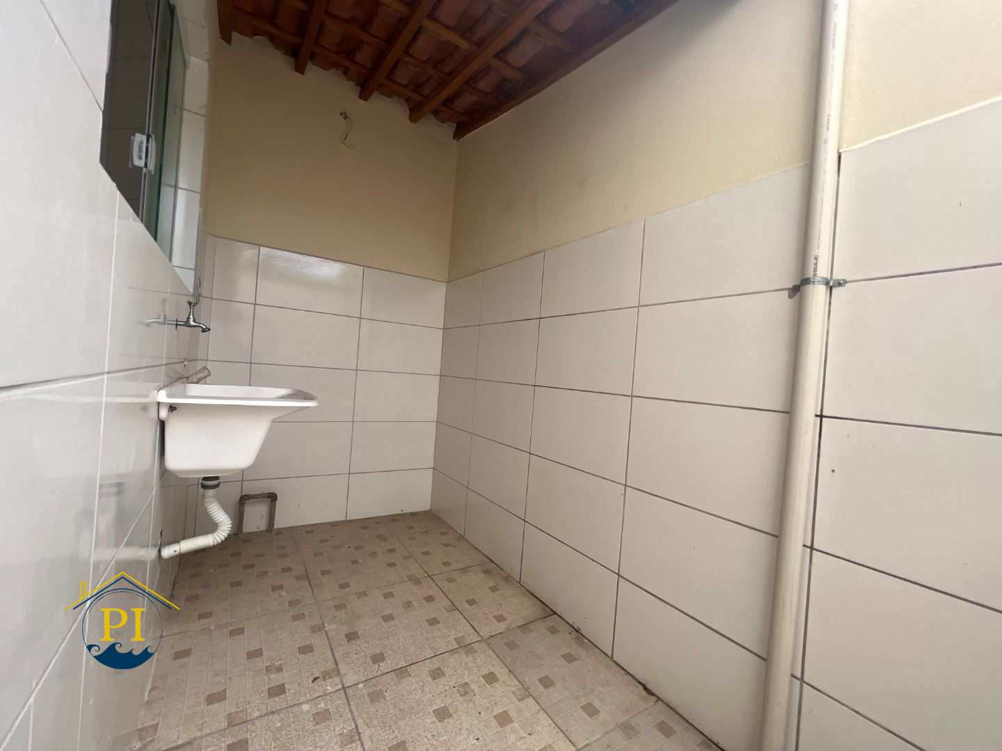 Casa à venda com 2 quartos, 52m² - Foto 15