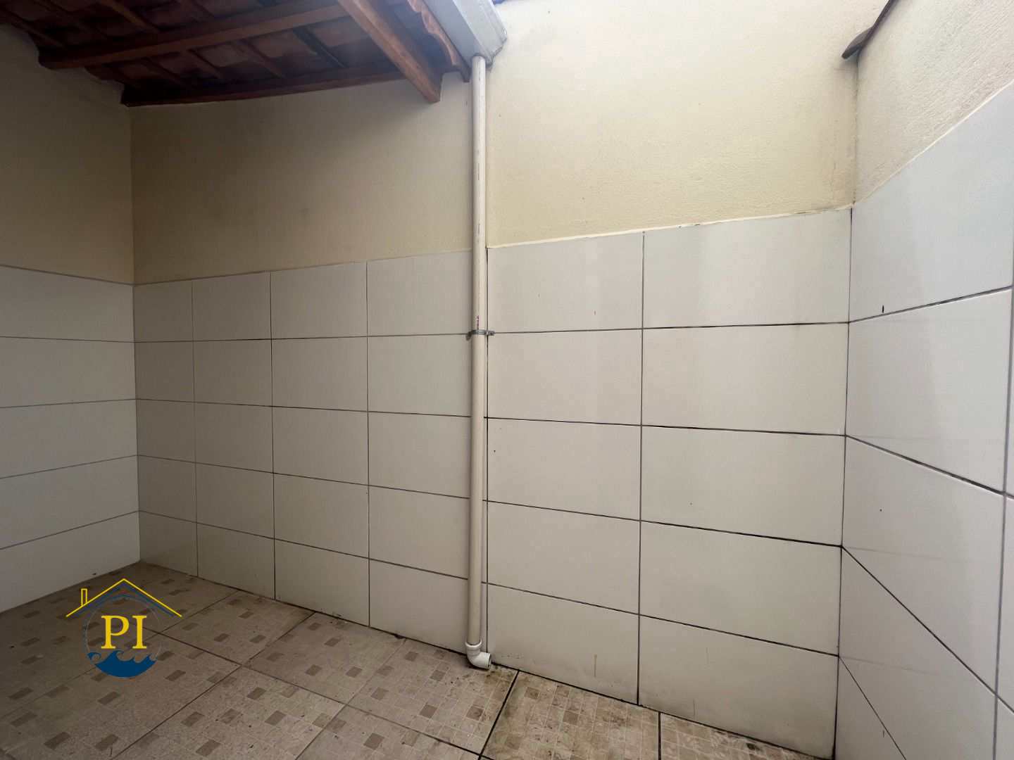 Casa à venda com 2 quartos, 51m² - Foto 15