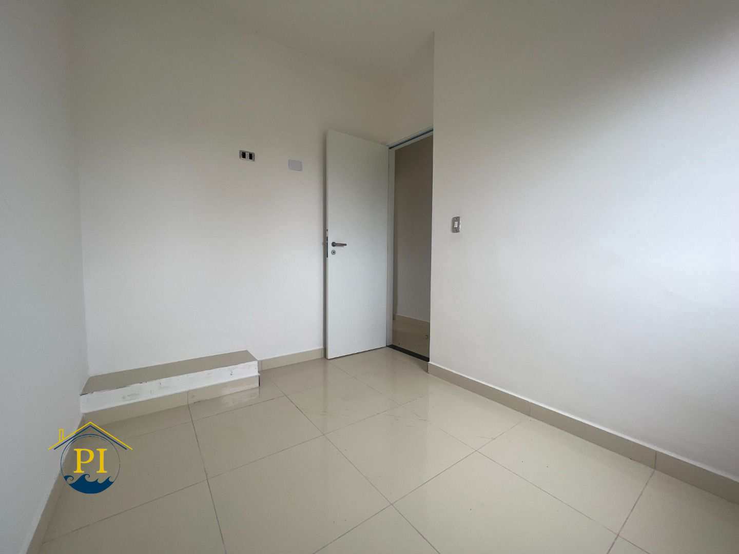 Casa à venda com 2 quartos, 51m² - Foto 26