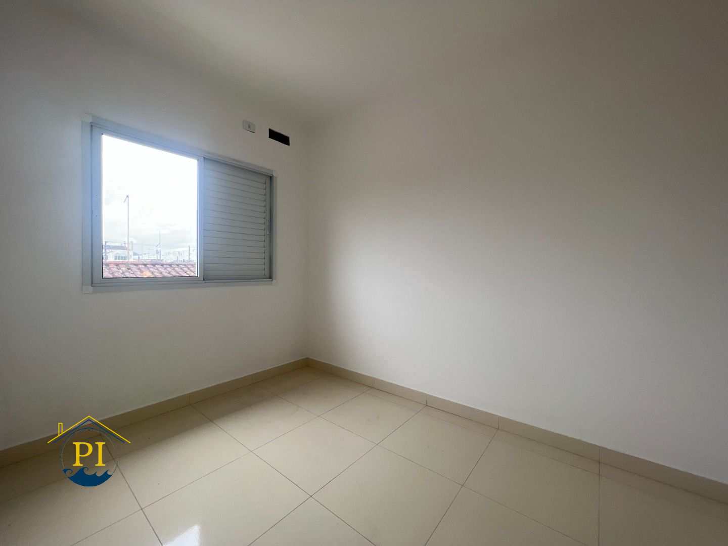 Casa à venda com 2 quartos, 47m² - Foto 10