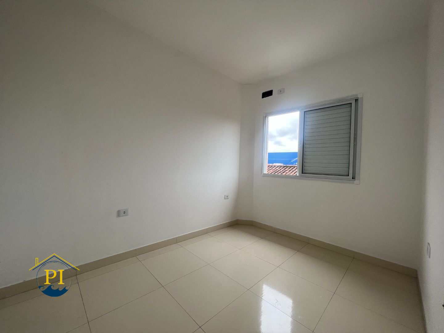 Casa à venda com 2 quartos, 48m² - Foto 11