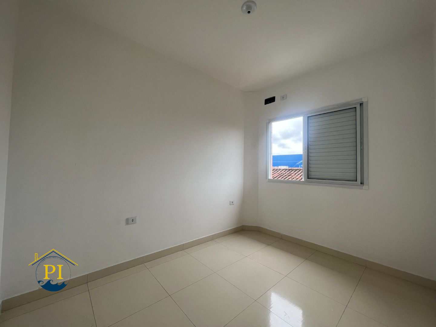 Casa à venda com 2 quartos, 48m² - Foto 13