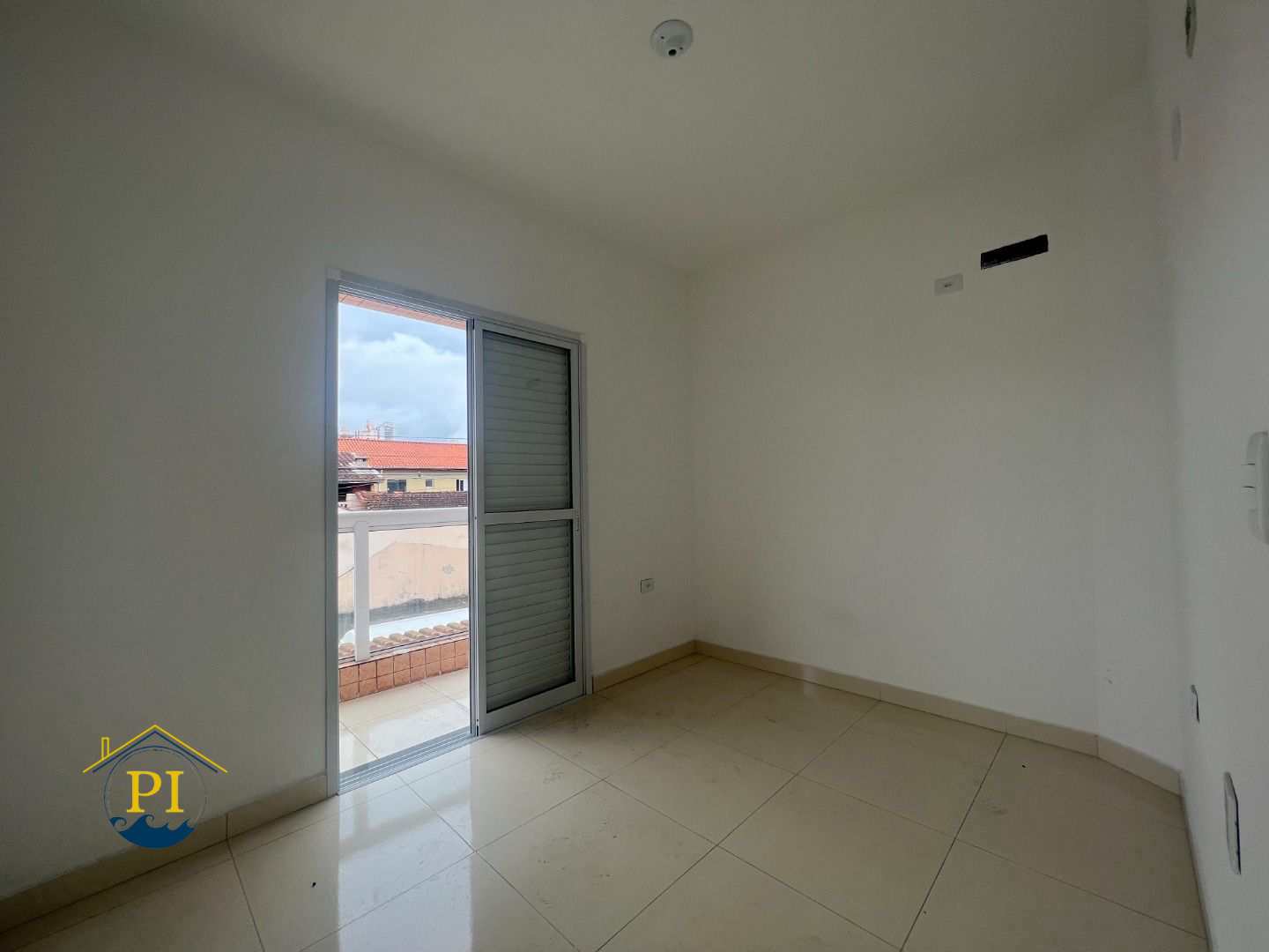 Casa à venda com 2 quartos, 56m² - Foto 16