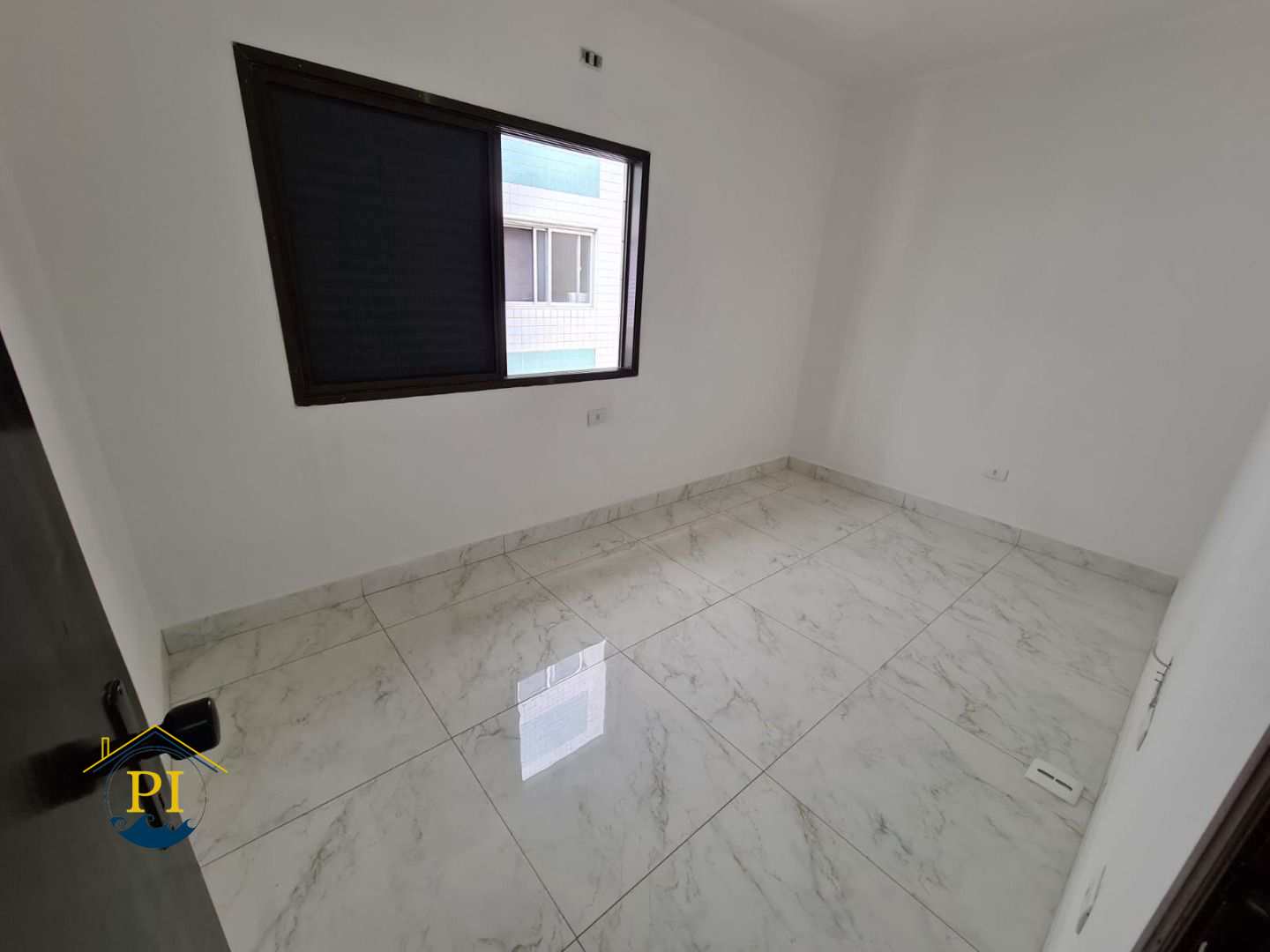 Casa à venda com 3 quartos, 147m² - Foto 3