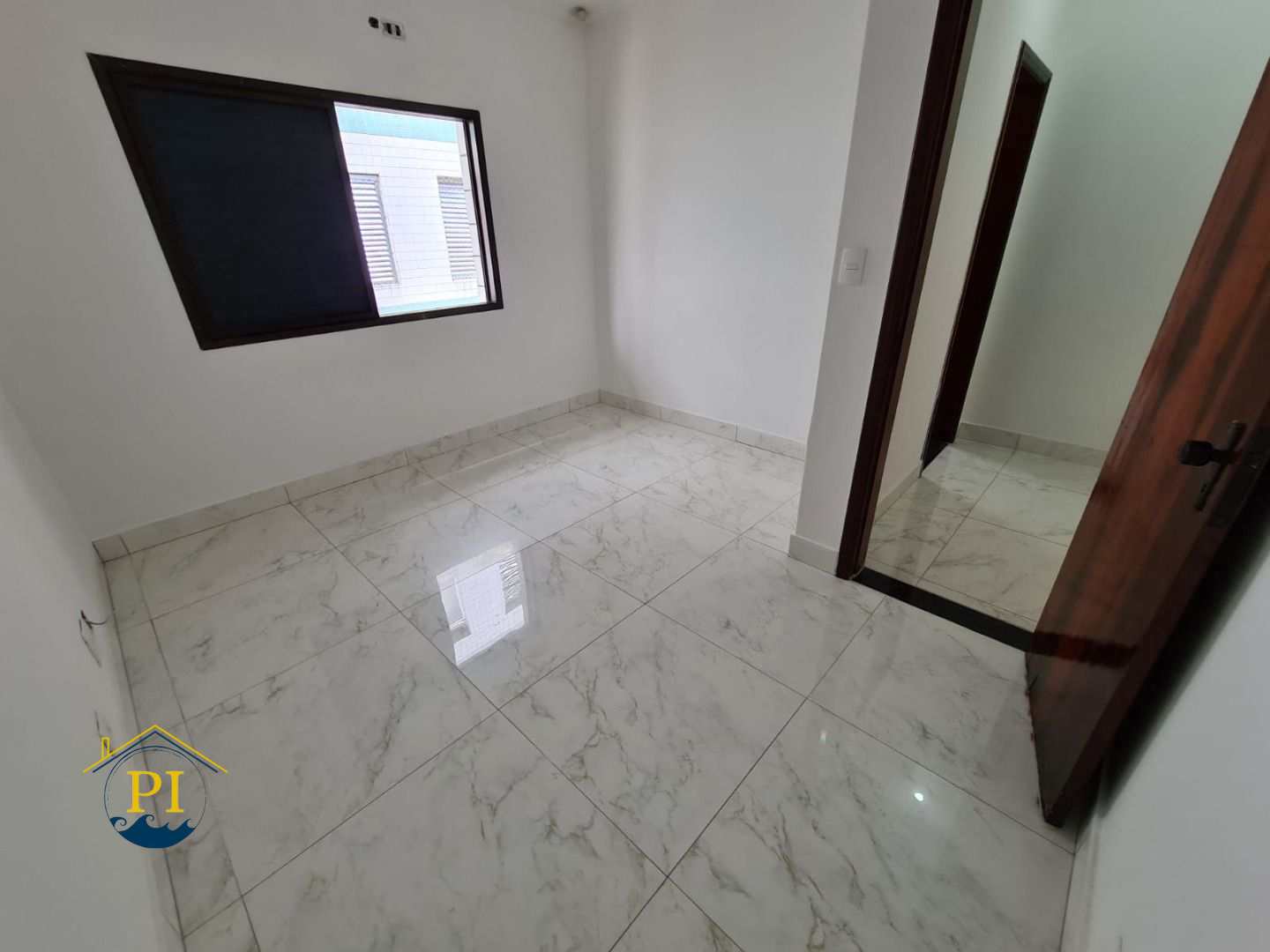 Casa à venda com 3 quartos, 147m² - Foto 4