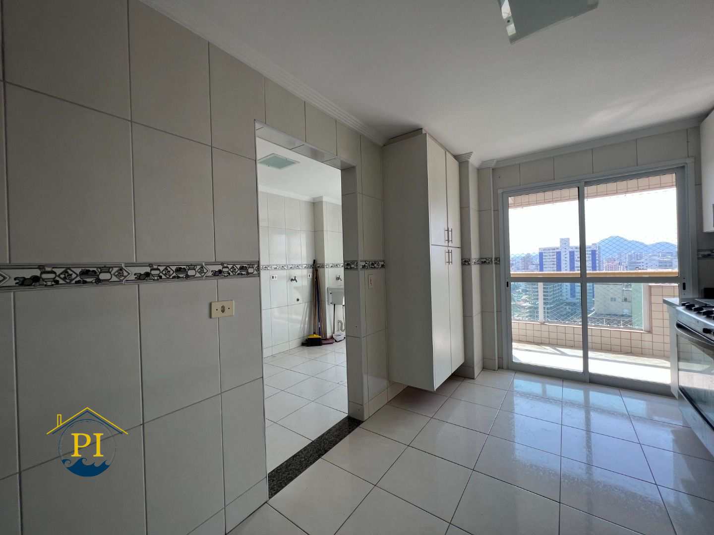 Apartamento à venda com 4 quartos, 225m² - Foto 11