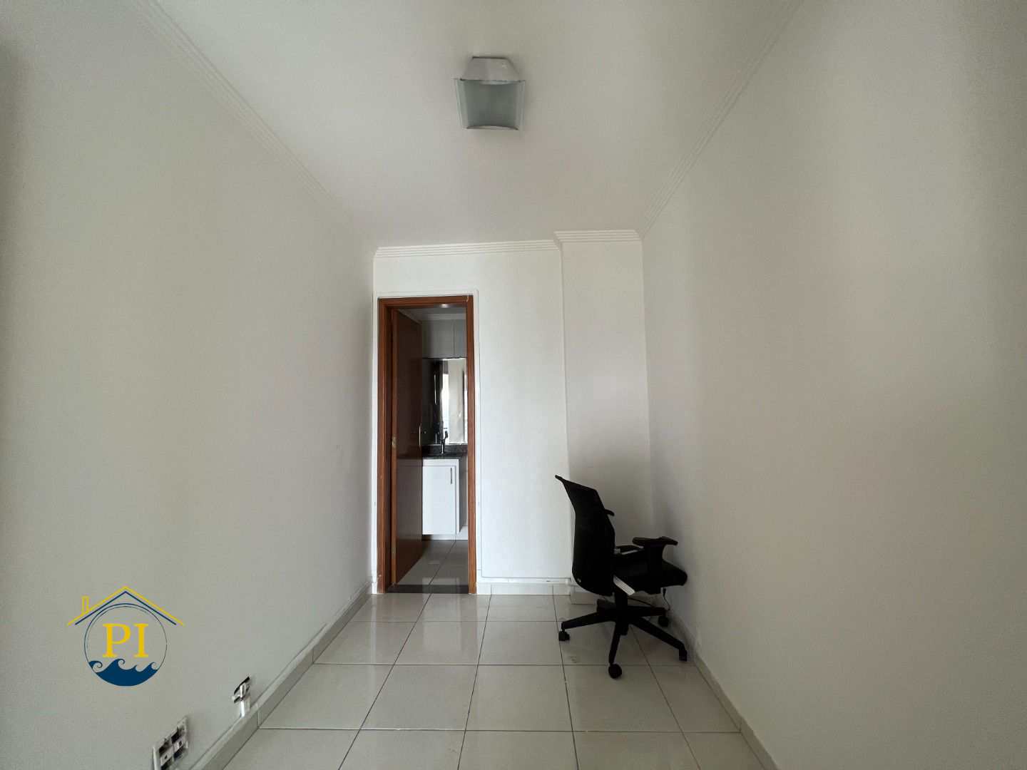 Apartamento à venda com 4 quartos, 225m² - Foto 15