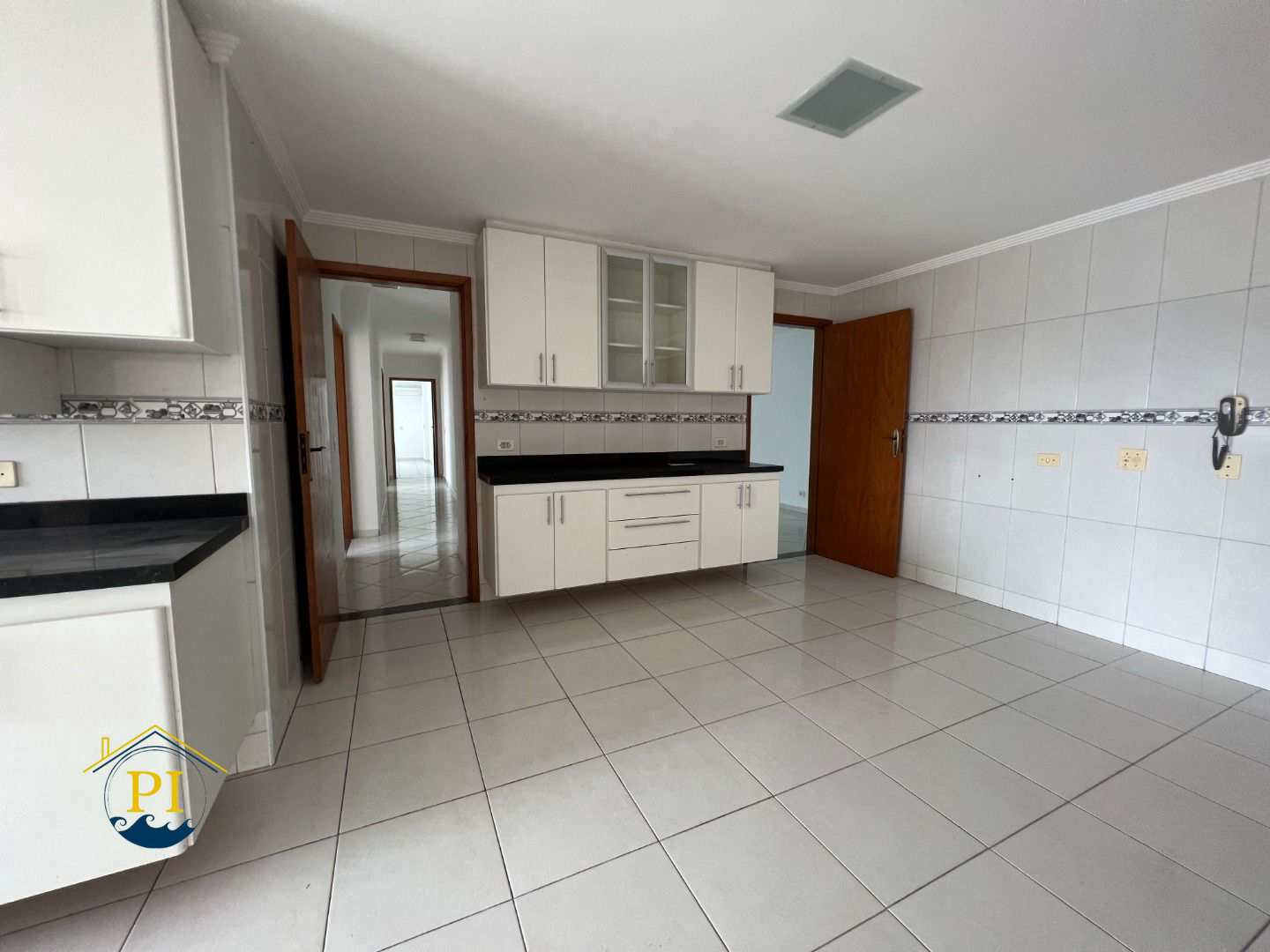 Apartamento à venda com 4 quartos, 225m² - Foto 10