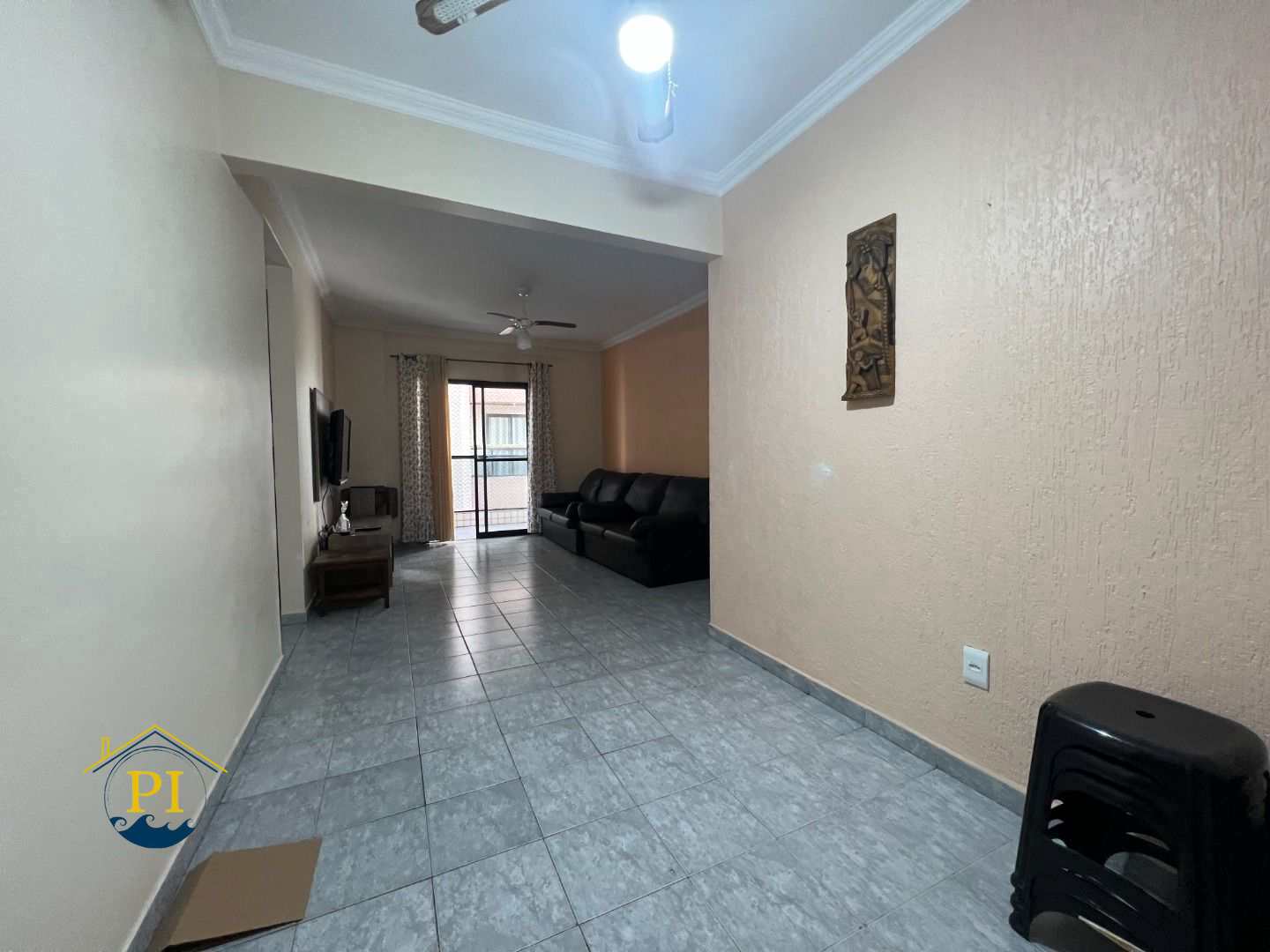 Apartamento à venda com 1 quarto, 65m² - Foto 2