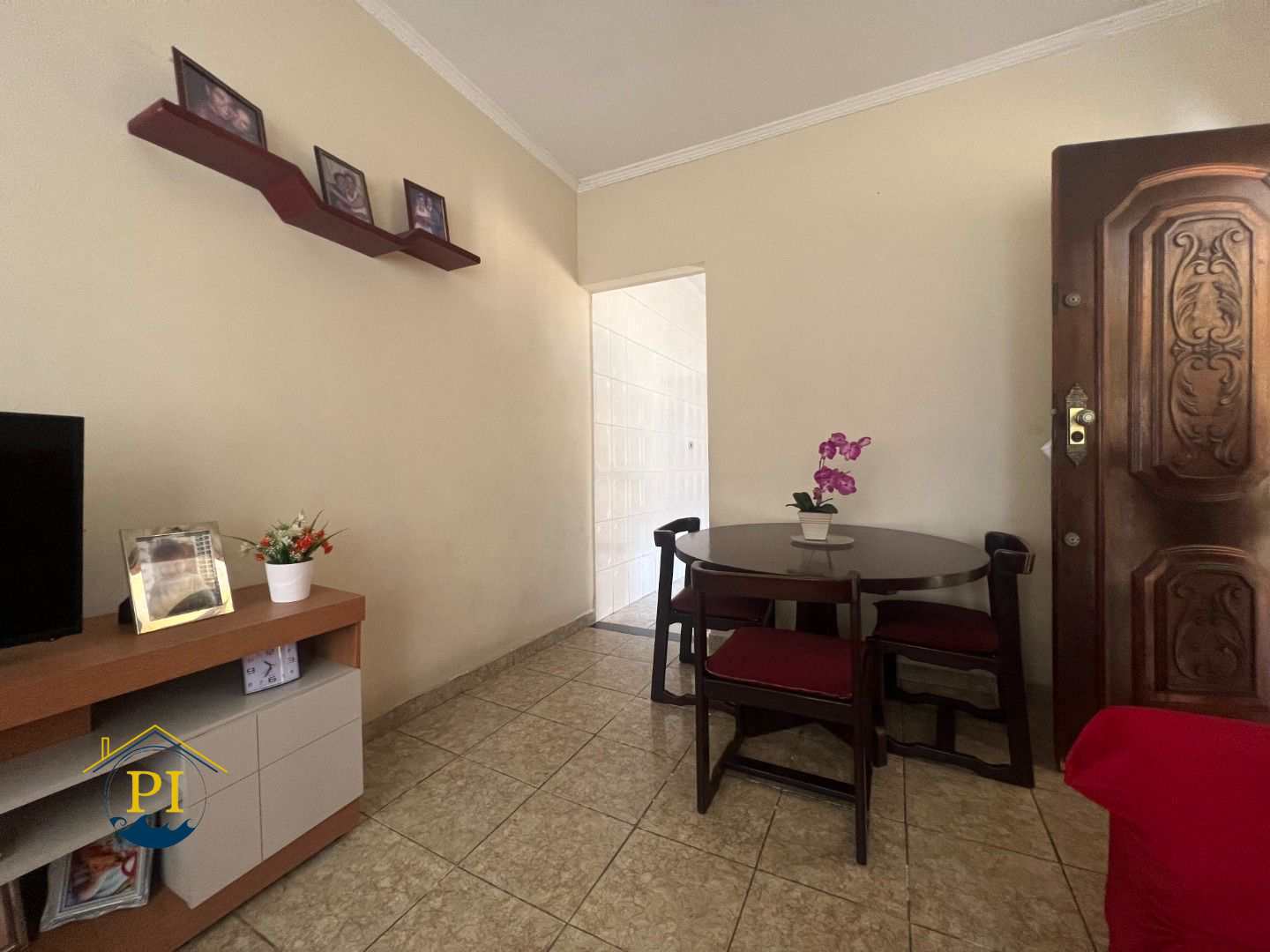 Casa à venda com 2 quartos, 75m² - Foto 7