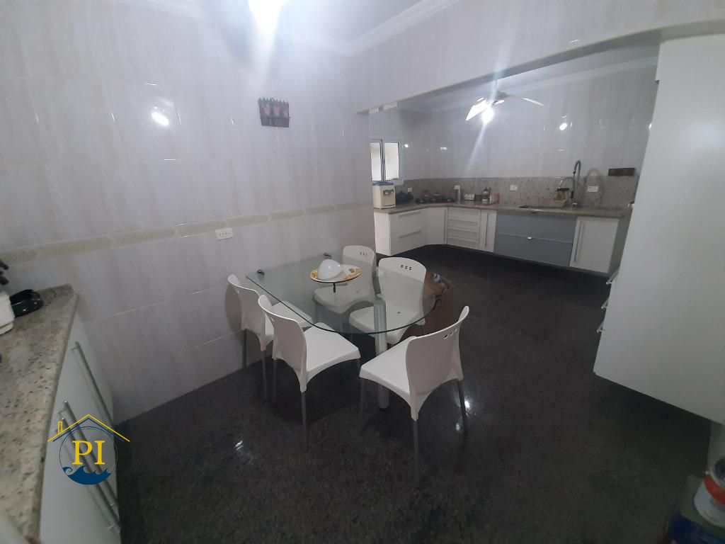 Apartamento à venda com 3 quartos, 183m² - Foto 12