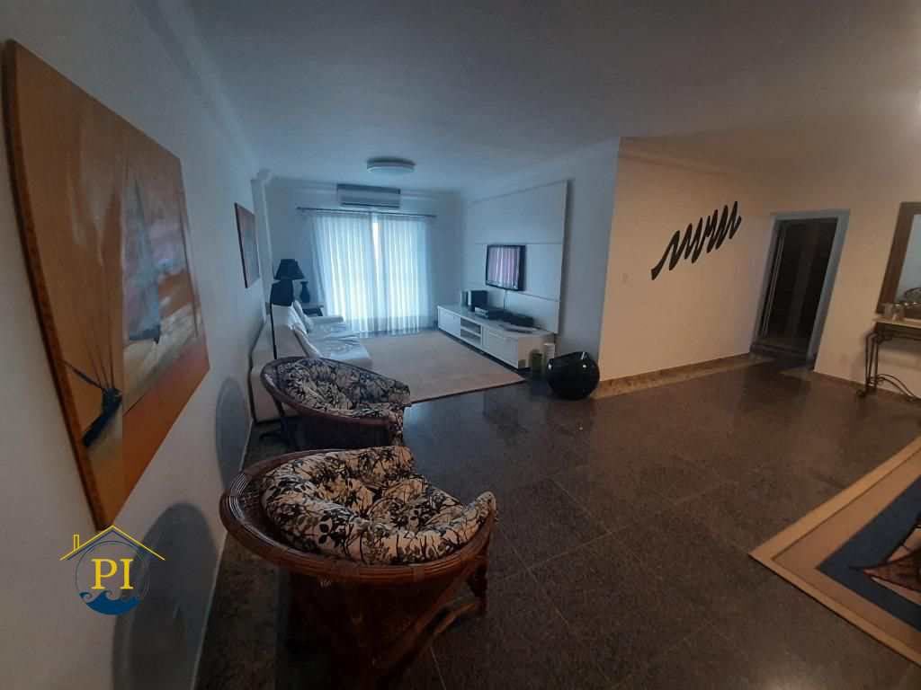 Apartamento à venda com 3 quartos, 183m² - Foto 2